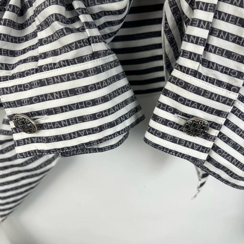 Chanel Chanel Black and white dark pattern logo lace-on shirt Size XS / US 0-2 / IT 36-38 - 6 Thumbnail
