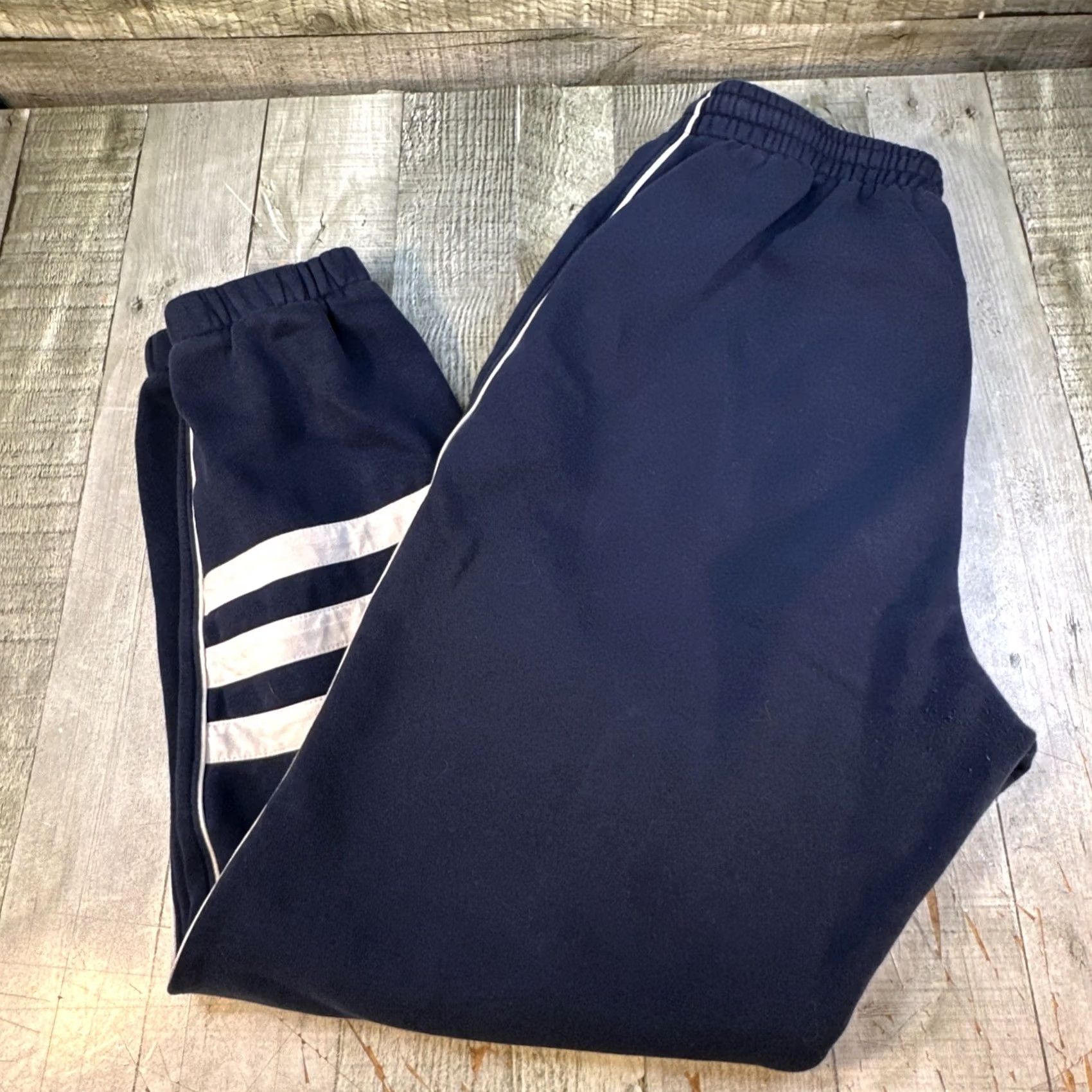 Adidas Adidas Men’s Jogging Pants Blue Size S Sweatpants Regular Activewear Pants Mens Size US 29 - 6 Thumbnail