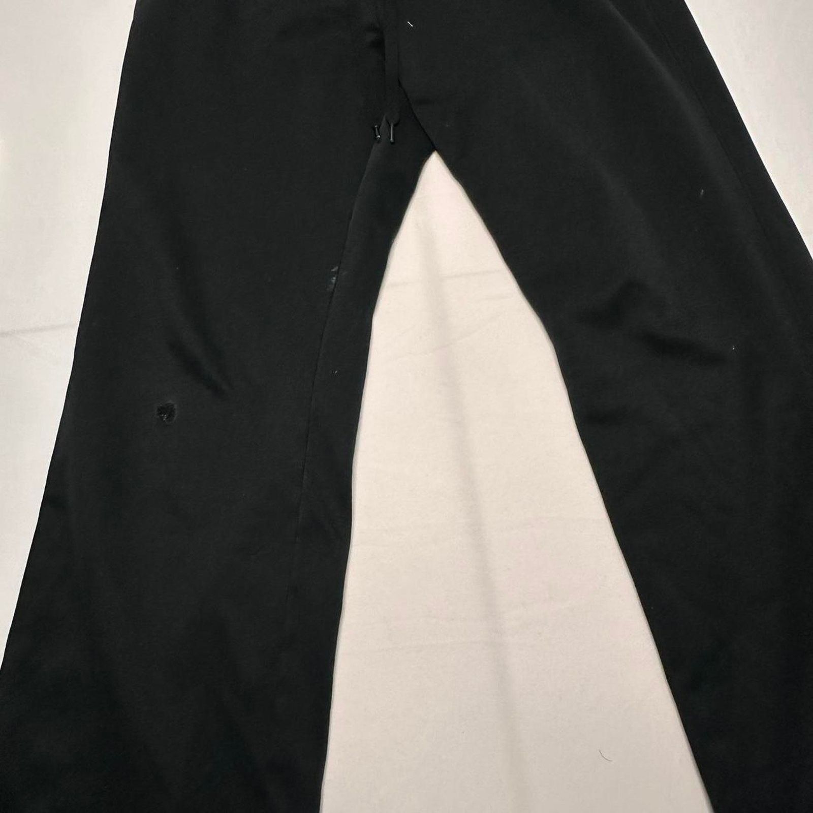 Under Armour Under Armour Size Medium Light Weight Flared Black Sweats Size US 36 / EU 52 - 6 Thumbnail