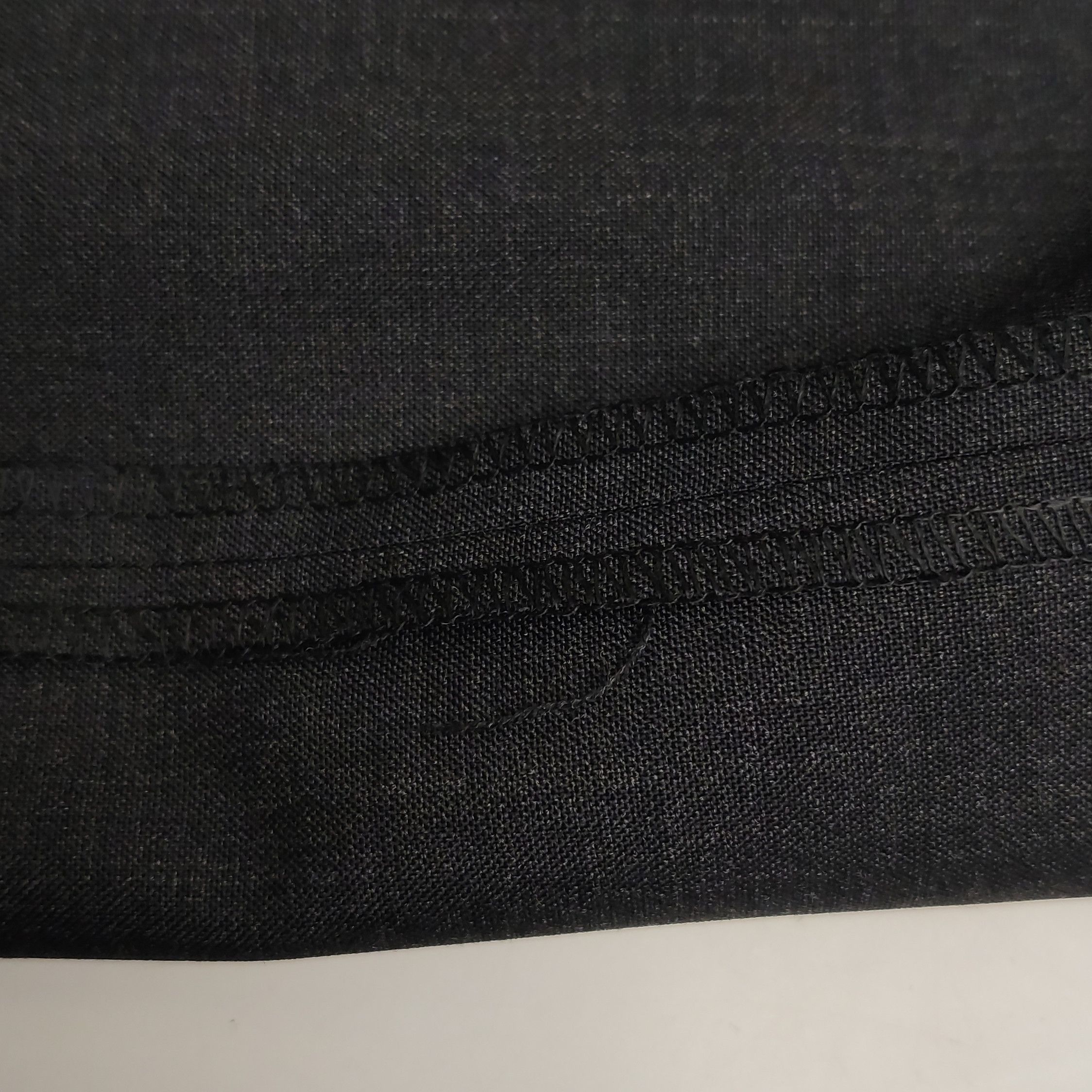 Prada Prada Classic Wool Suit Set in Navy . Size L / US 10 / IT 46 - 8 Thumbnail