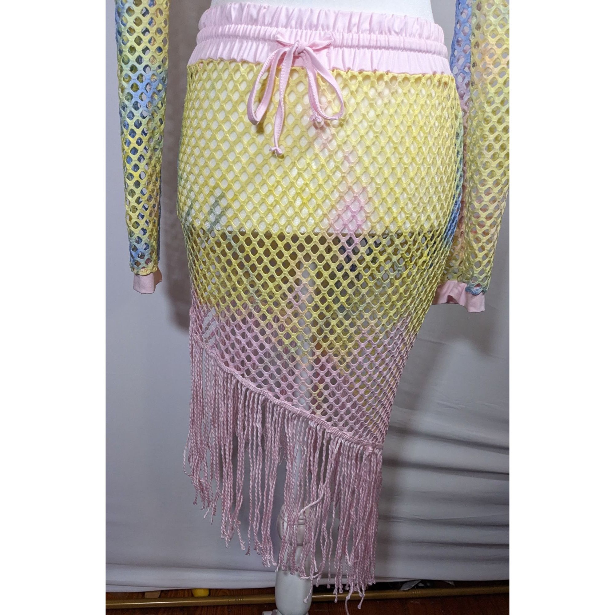 Other InGear Resort Mermaidcore Pastel Rainbow Two Piece Swim Cove Size ONE SIZE - 10 Thumbnail