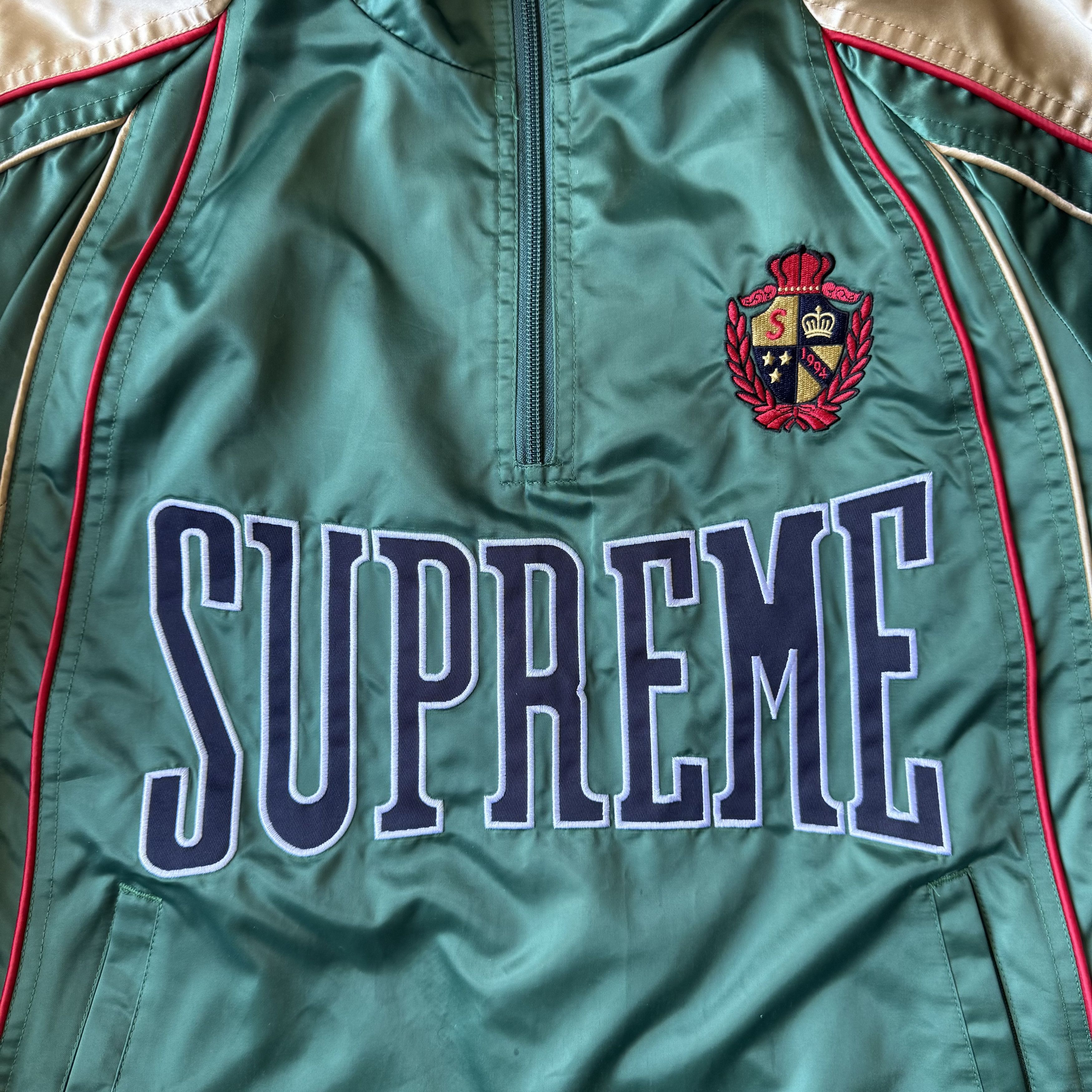 Supreme Supreme Satin Piping Pullover Mens Medium Green Gold Red Size US M / EU 48-50 / 2 - 3 Thumbnail