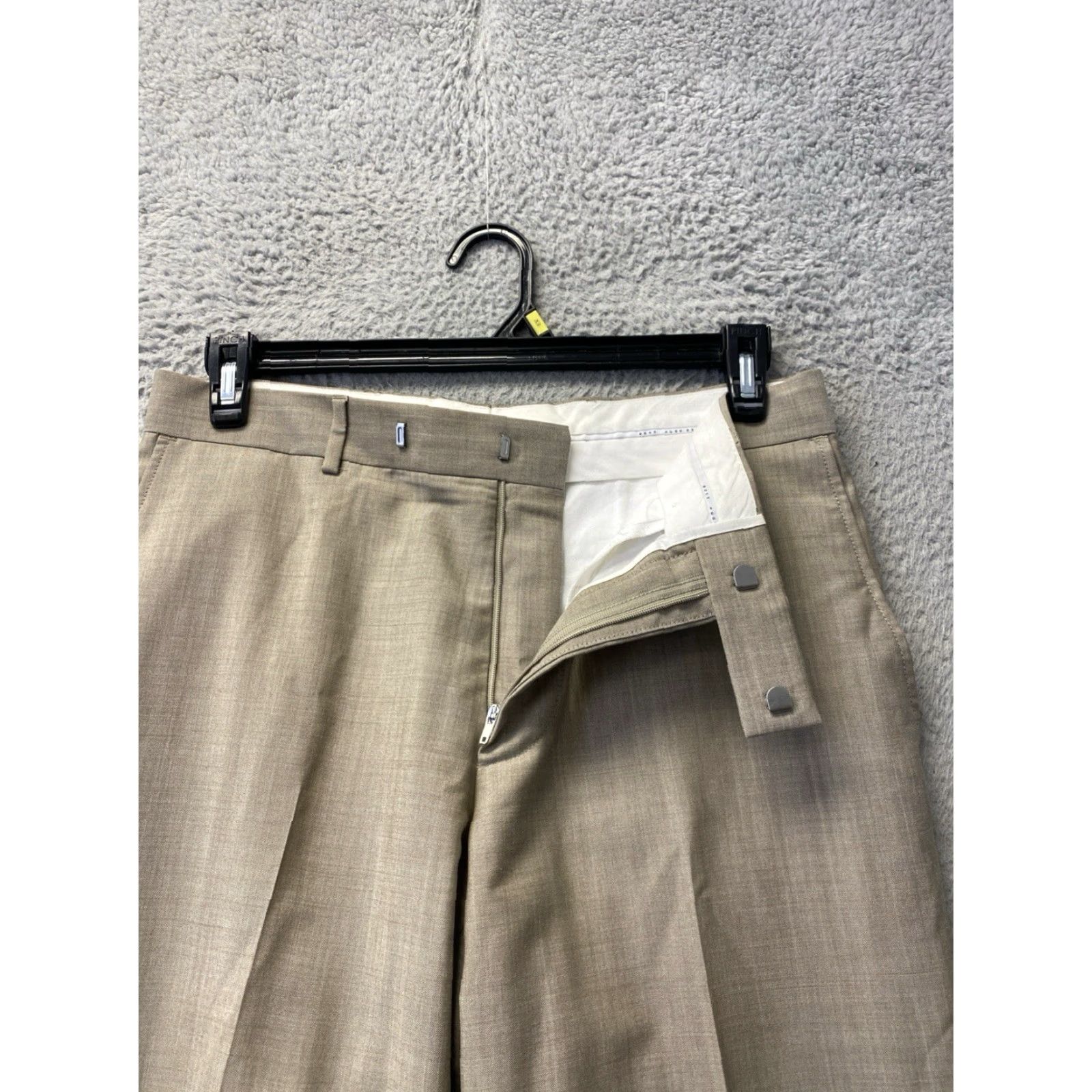 Vintage VINTAGE Hugo Boss Men’s Wool Blend Dress Pants 32x32 Tan Formal Business Casual Size US 32 / EU 48 - 3 Thumbnail