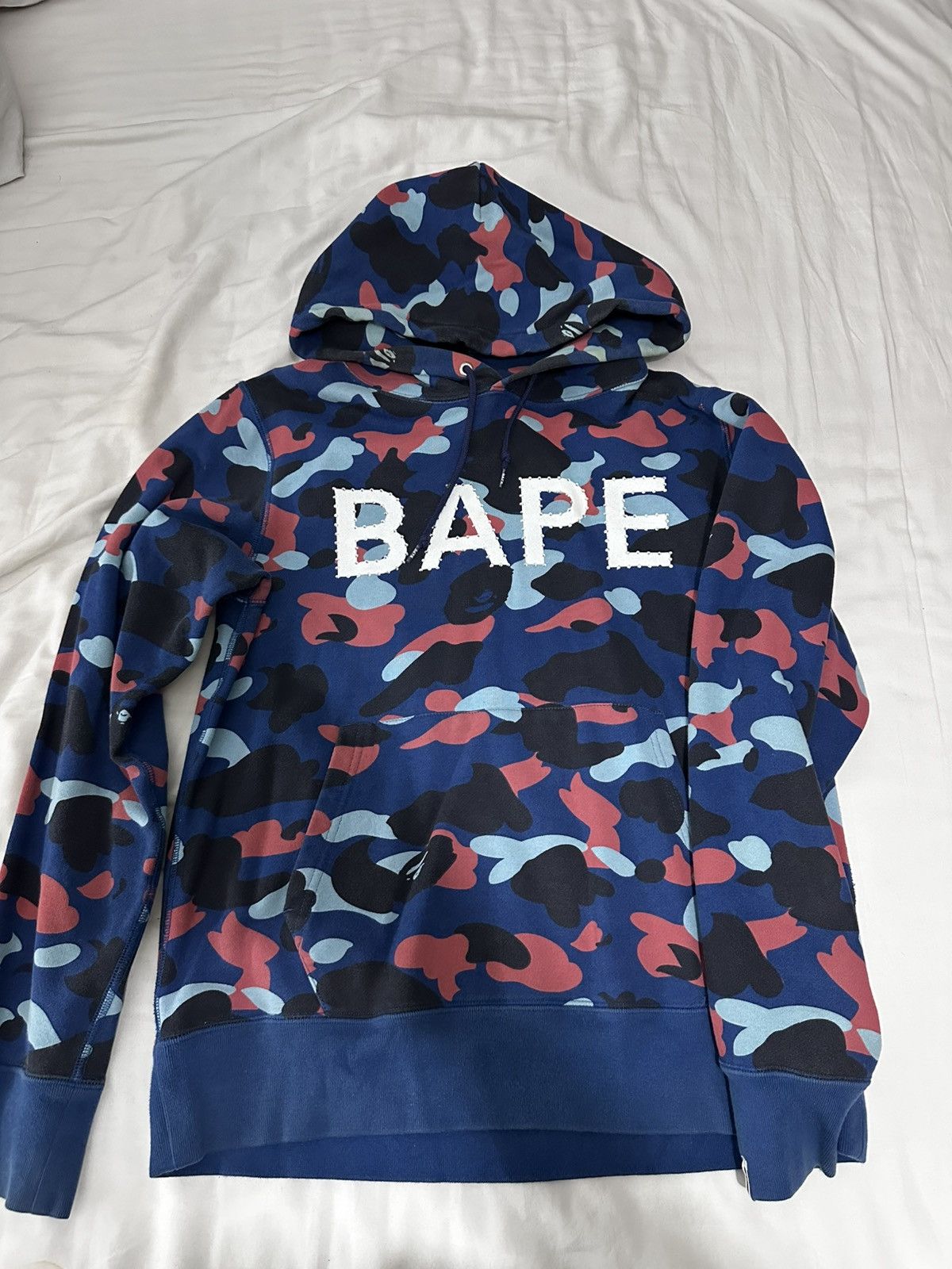 Bape × Swarovski Bape x Swarovski camo hoodie Size US M / EU 48-50 / 2 - 2 Thumbnail