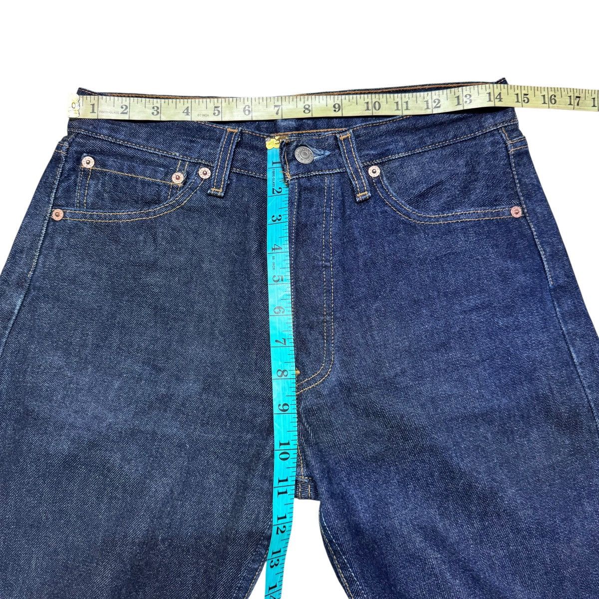 Levi's Vintage Levis 501 Dark Blue Denim Jeans Size US 29 - 19 Thumbnail