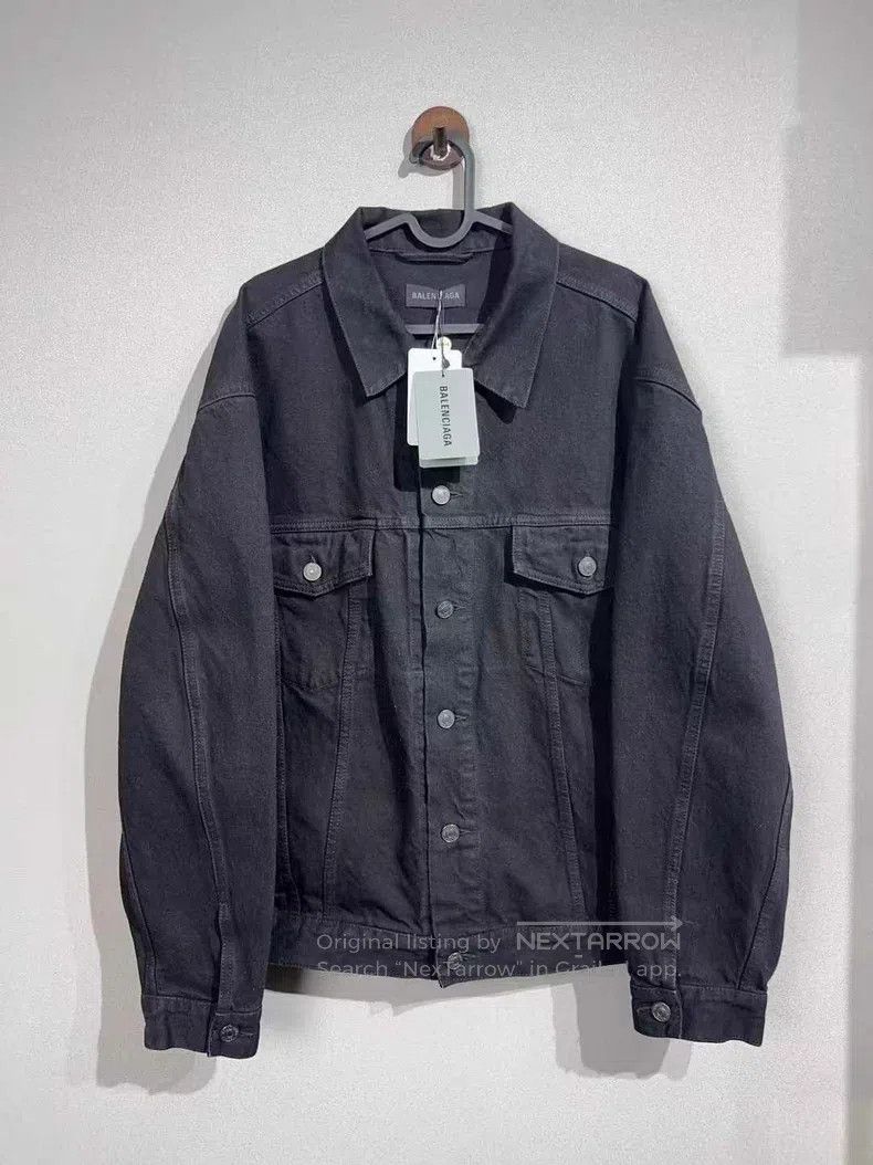 Balenciaga Balenciaga Crystal Jeans Jacket Size XS / US 0-2 / IT 36-38 - 1 Thumbnail