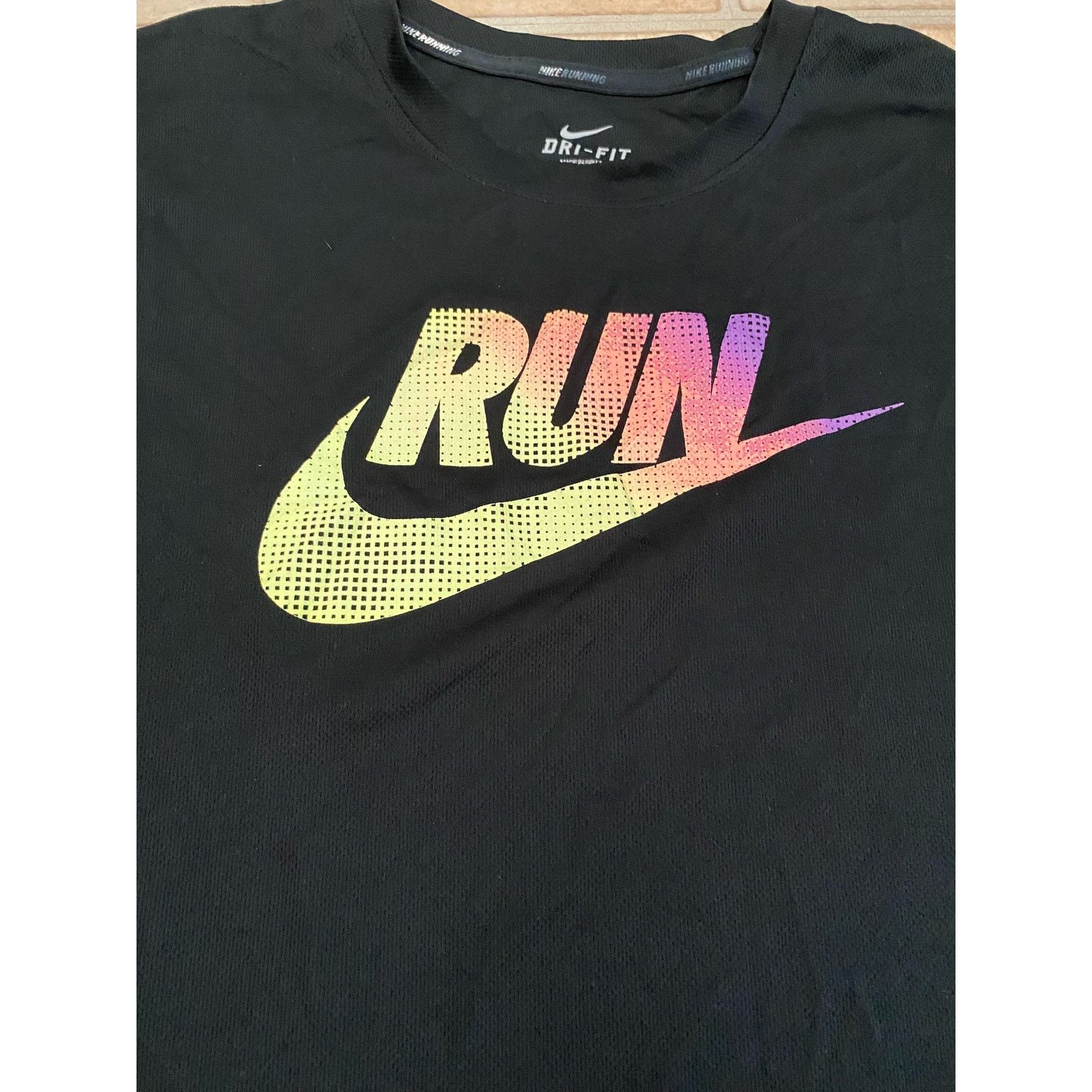 Nike 2pcs Nike Dri-Fit Run Tshirts Black and Gray Men’s XL Size US XL / EU 56 / 4 - 4 Thumbnail