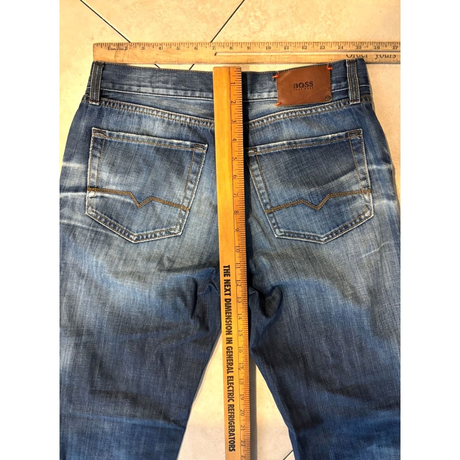 Hugo Boss Hugo Boss Jeans Mens W34 L34 Blue Candiani Denim Italian Straight 5617 8/10 Condition Distressed Regular Inseam 28in USA Classic Modern 043025-5617 Size US 33 - 6 Thumbnail