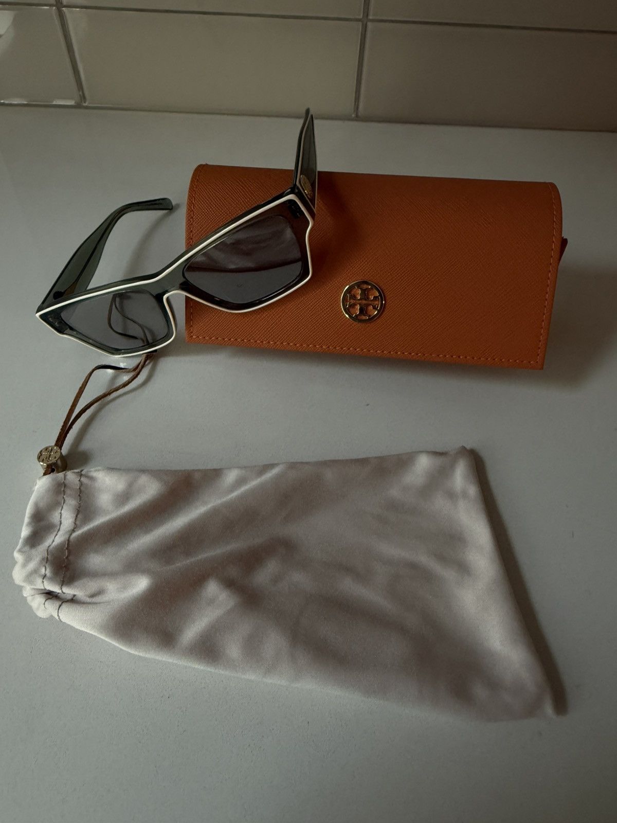 Designer Tory Burch sunglasses Size ONE SIZE - 1 Thumbnail