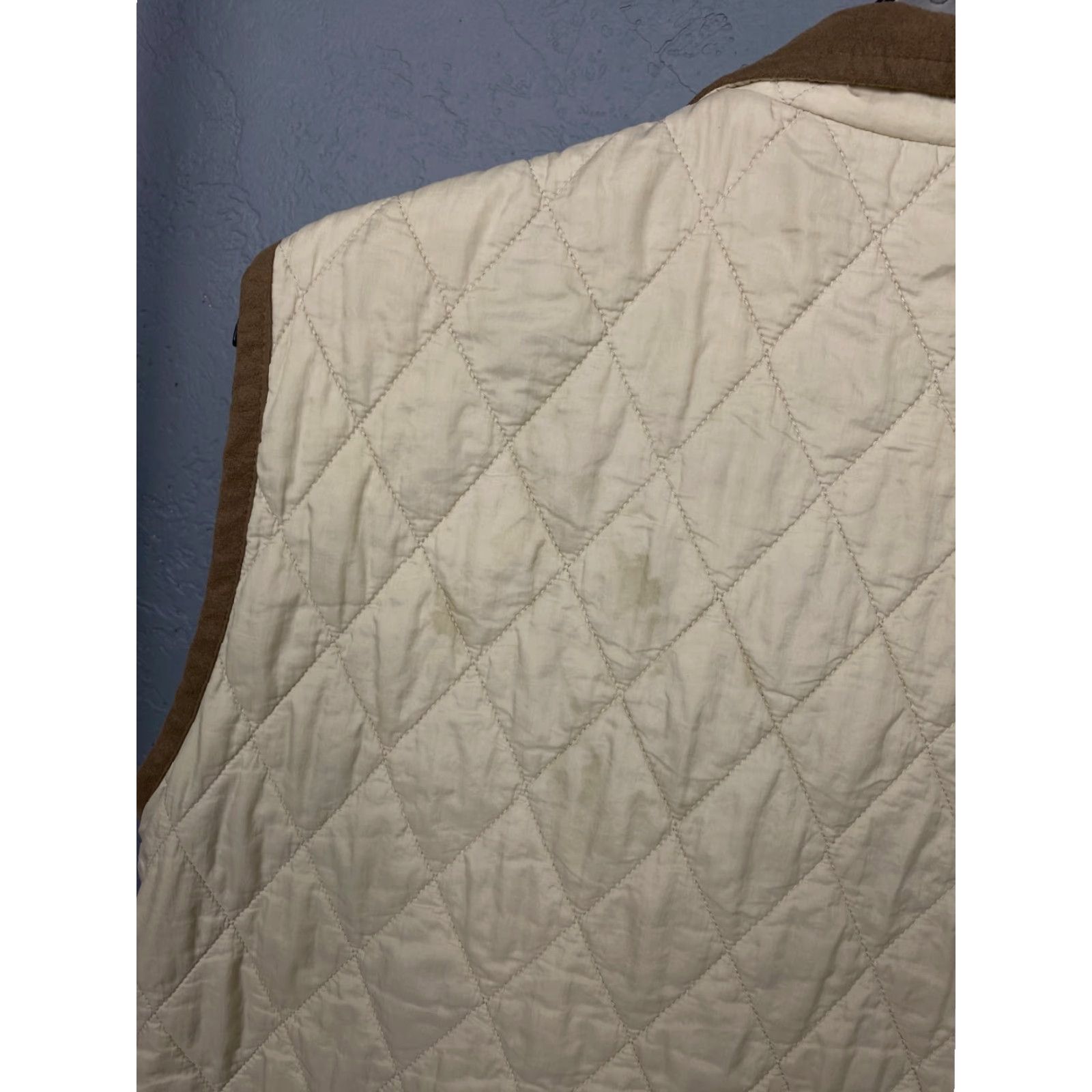 Barbour Barbour Quilted Vest Womens Size US 10 Beige Vintage Vest Size L / US 10 / IT 46 - 8 Thumbnail