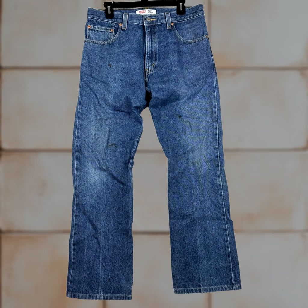 Levi's VINTAGE Levi's 517 Denim Jeans Bootcut 32x30 34x32 Faded Western Mens Jeans Regular Blue 5-Pocket 30 Inseam Size US 32 / EU 48 - 1 Thumbnail