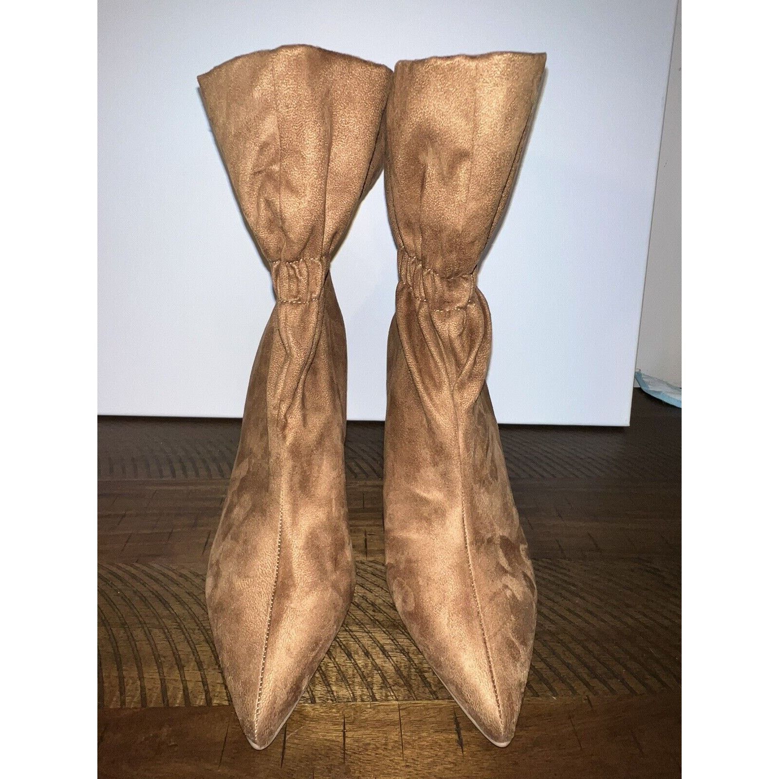 Express Express Ankle Booties Brown Suede Boots Women’s Size 10 Size US 10 / IT 40 - 2 Thumbnail