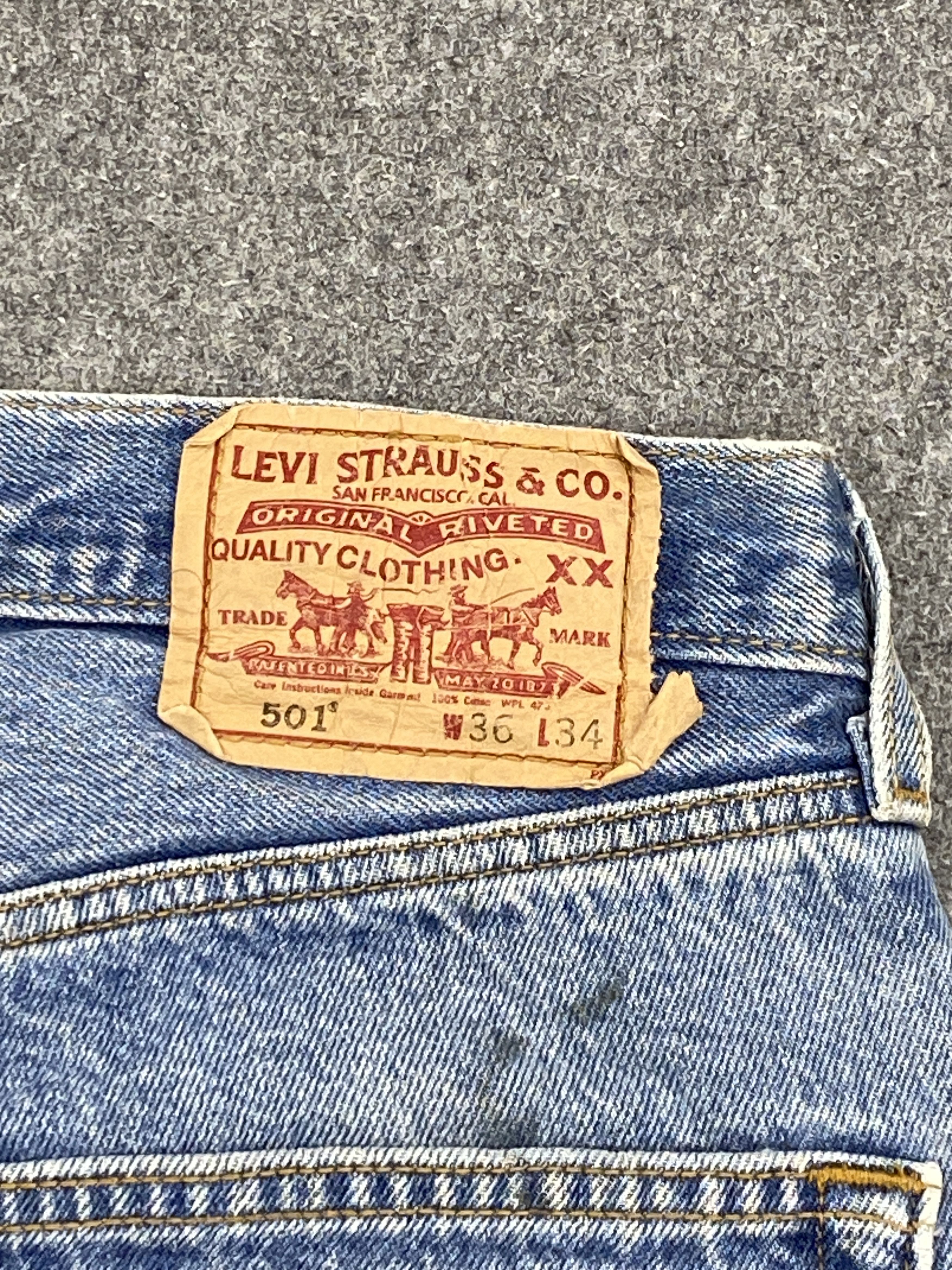 Levi's Vintage Levis 501 Ripped Jeans DP2662 Size US 33 - 5 Thumbnail