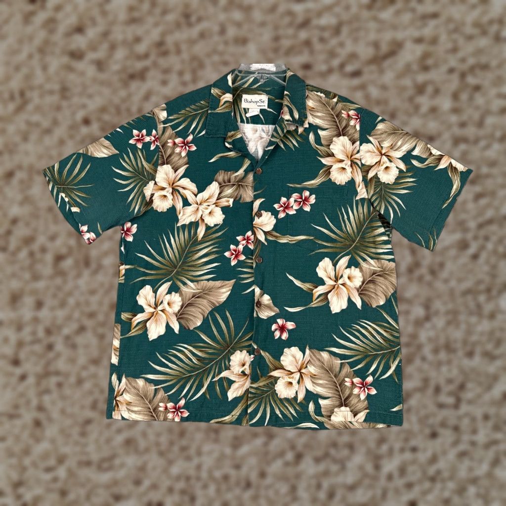 Vintage VINTAGE Bishop St. Shirt Men Large Green Beige Floral Plumeria Cotton Hawaiian Shirt Size US L / EU 52-54 / 3 - 1 Thumbnail