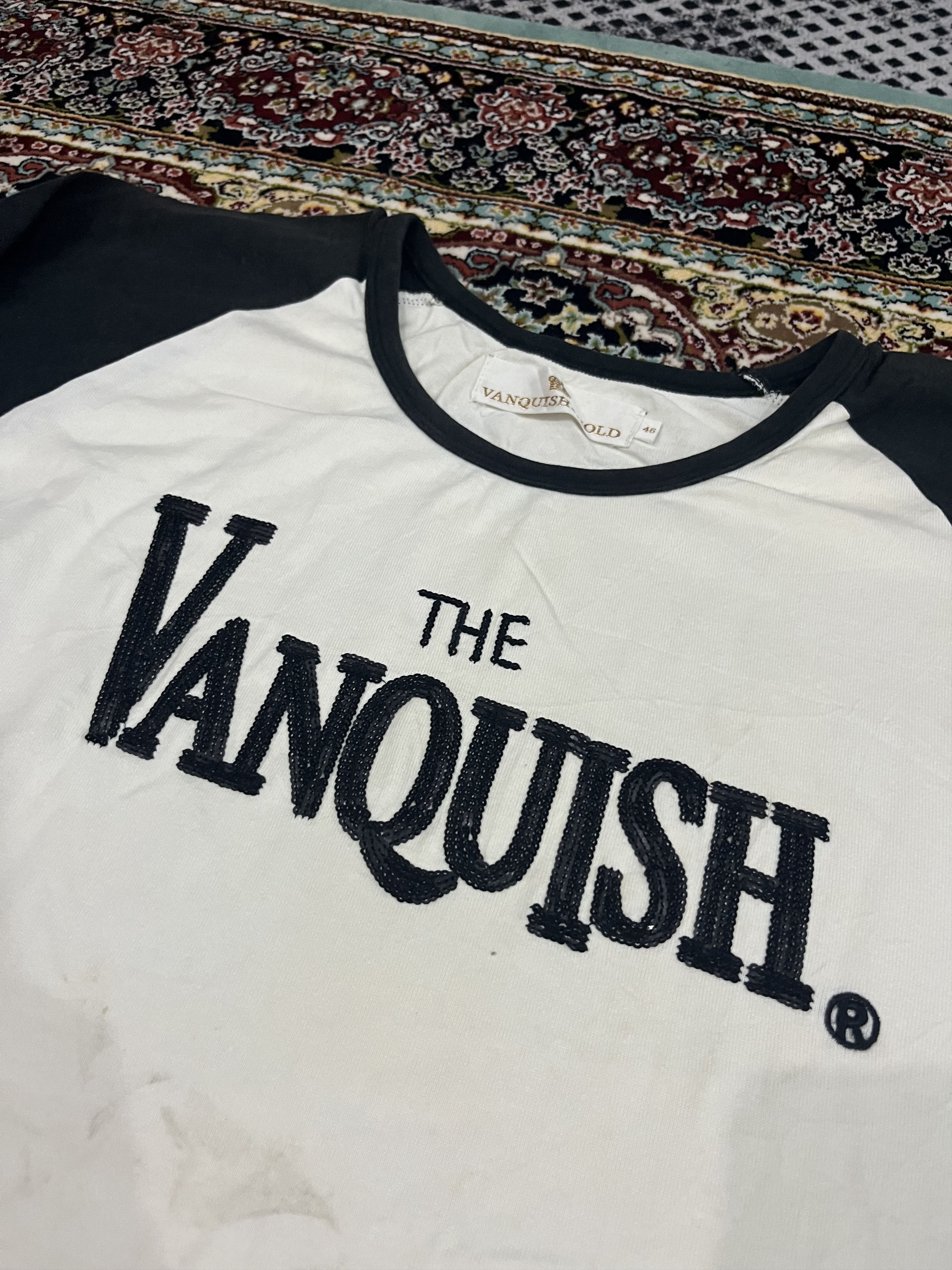 Japanese Brand 🔥 VANQUISH GOLD VIRGIN TOUR Size US M / EU 48-50 / 2 - 5 Thumbnail