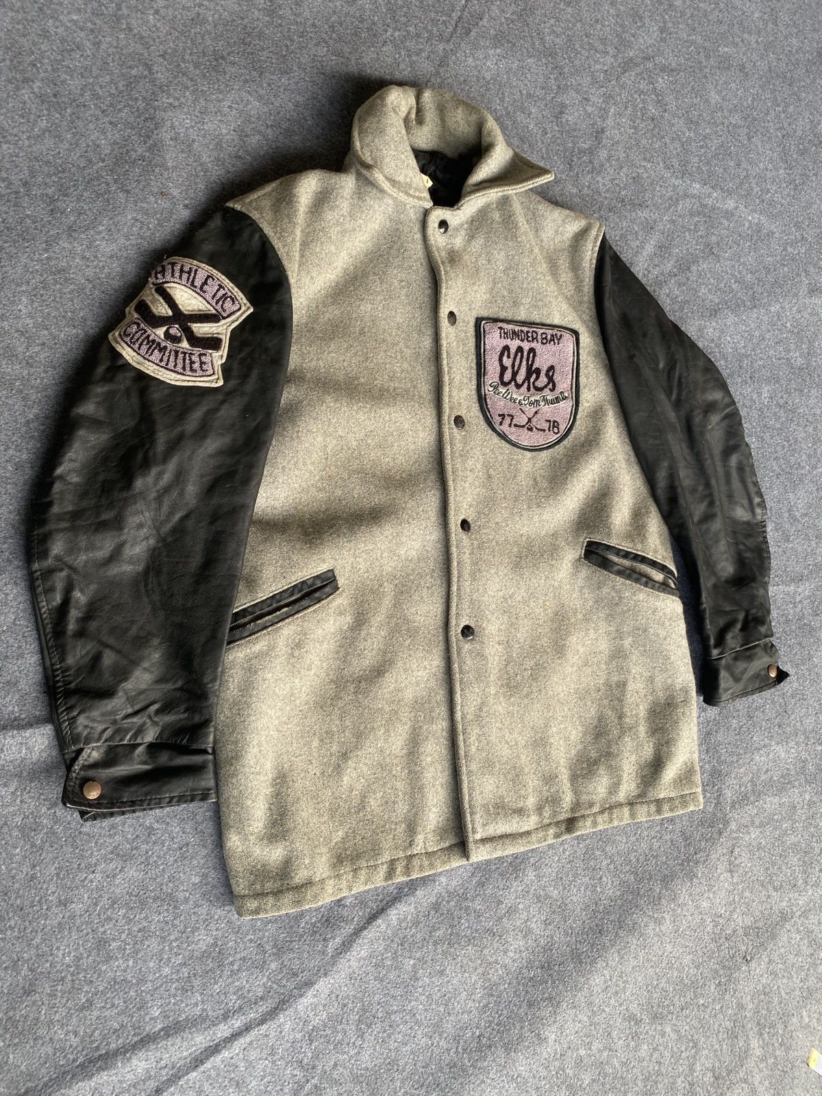 Vintage Vintage athletic committee leather arm jacket Size US M / EU 48-50 / 2 - 3 Thumbnail
