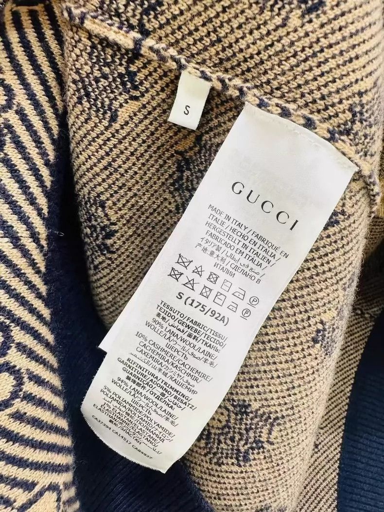 Gucci GucciFull logo knitted cardigan jacket 2503-Nextarrow Size S / US 4 / IT 40 - 5 Thumbnail