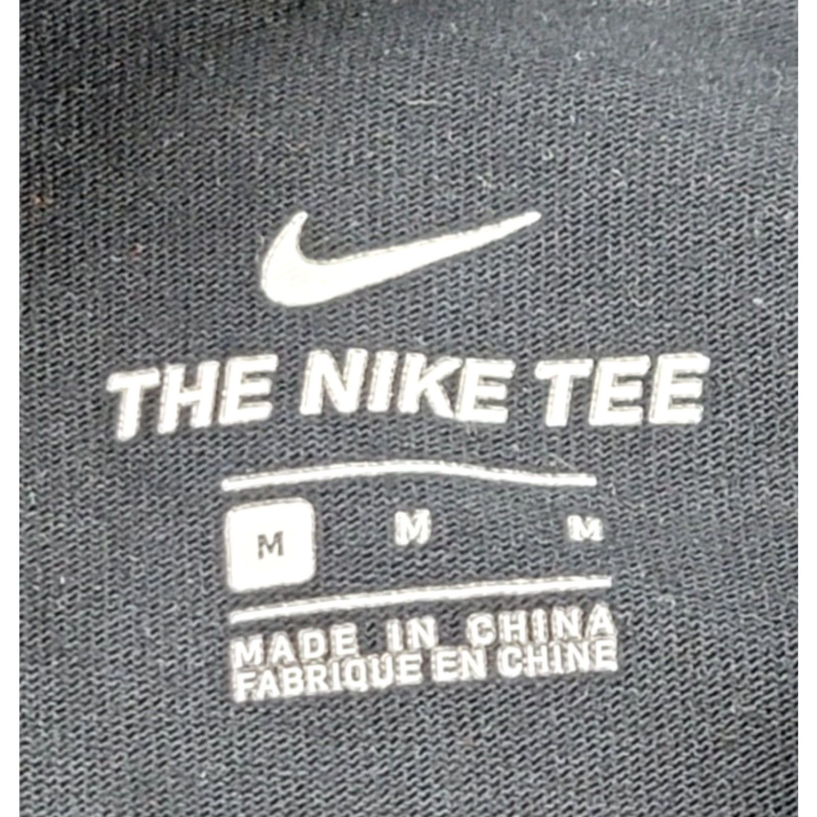 Nike VINTAGE Nike Jordan Black Short Sleeve Hooded Sweatshirt Shooting Nike Tee UNC Sz M Size US M / EU 48-50 / 2 - 6 Thumbnail