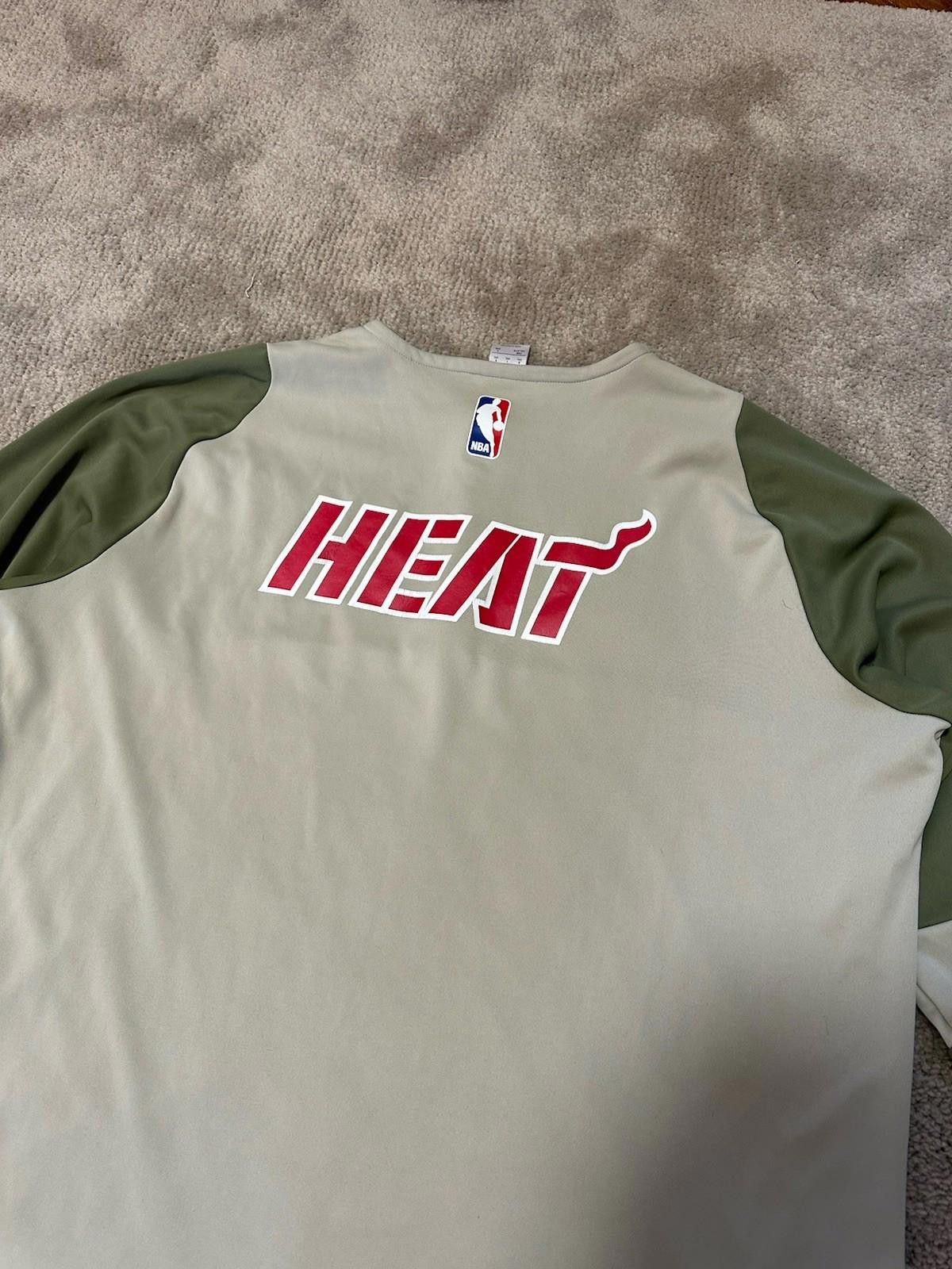 Adidas Adidas NBA Miami Heat Home Strong Military Training Shirt Size US XXL / EU 58 / 5 - 11 Thumbnail