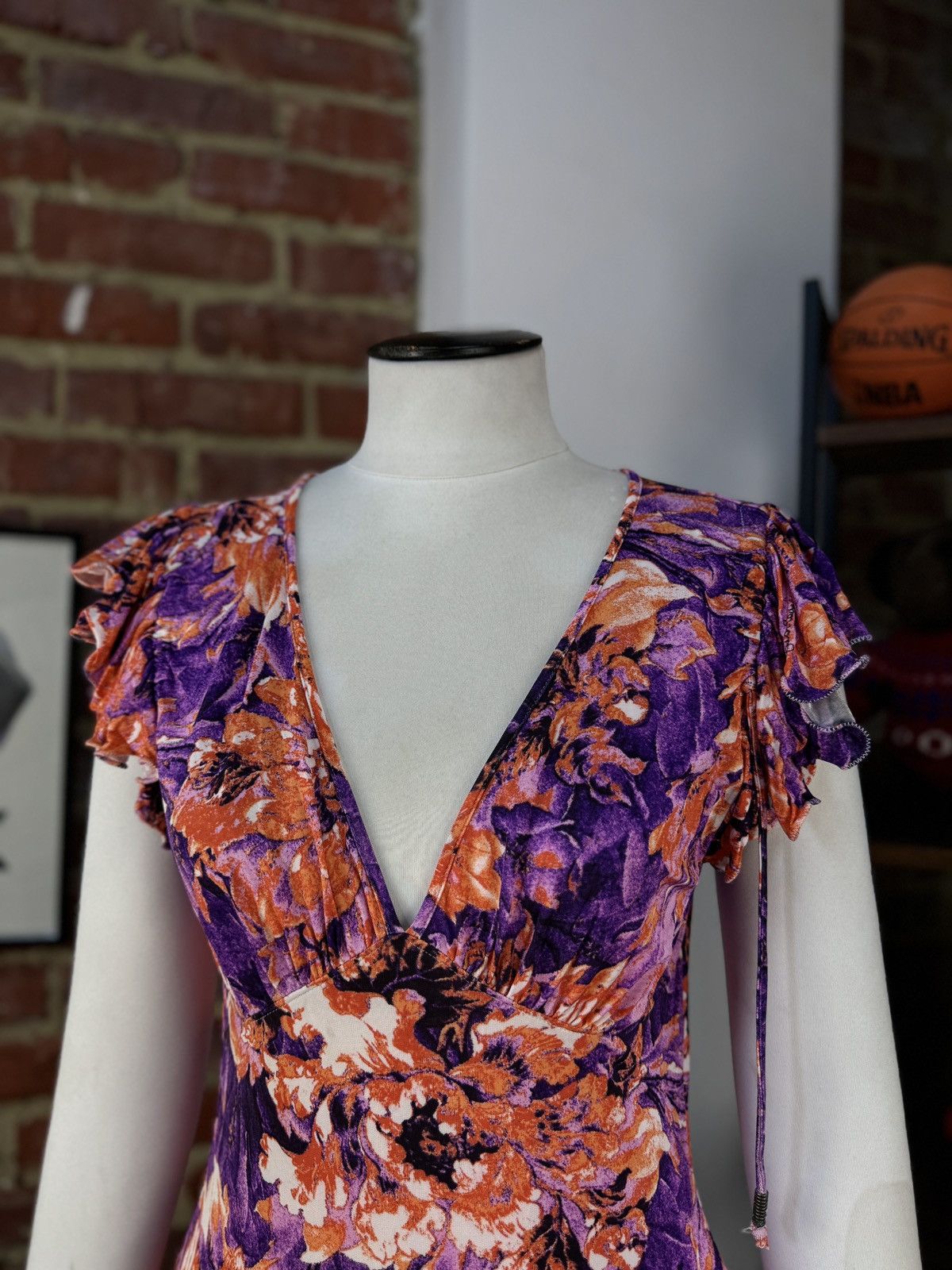 Designer × Just Cavalli × Vintage JUST CAVALLI Viscose Floral Flowers Multicolour T-Shirt Top Size M / US 6-8 / IT 42-44 - 2 Thumbnail