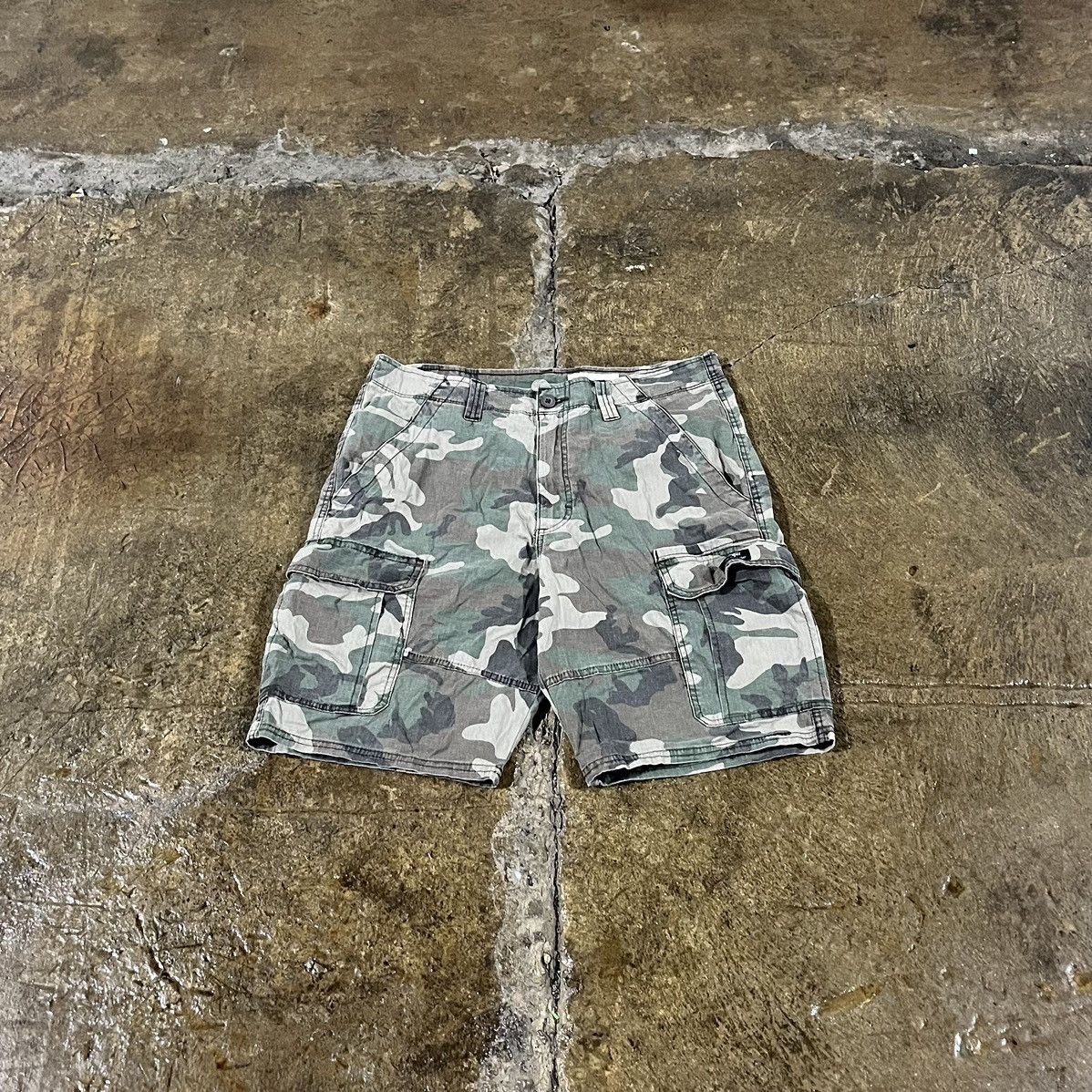 Baggy Camo Cargo Shorts | Grailed