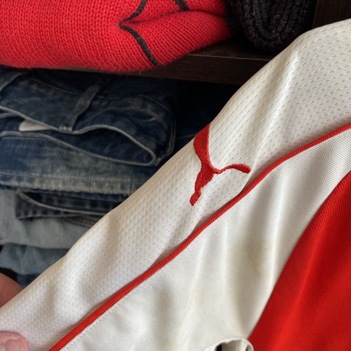 Puma Mens Puma Arcenal Fly Emirates Home soccer jersey Size US M / EU 48-50 / 2 - 6 Thumbnail
