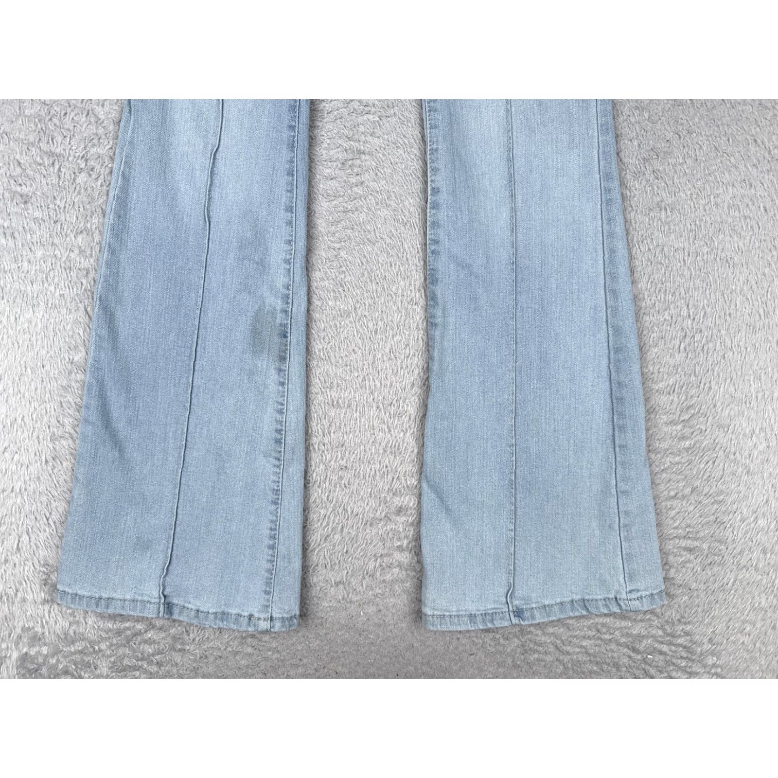Vintage Blue Spice Jeans Womens 7 Light Wash High Waist Flare Front Seam Stretch Denim Shirt? Size 28" / US 6 / IT 42 - 2 Thumbnail
