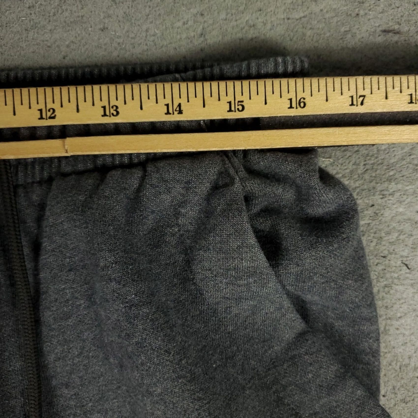Nike Nike Pants Mens Medium Gray Fleece Lined Vintage Y2K Swoosh Joggers Sweatpants Size US 31 - 3 Thumbnail