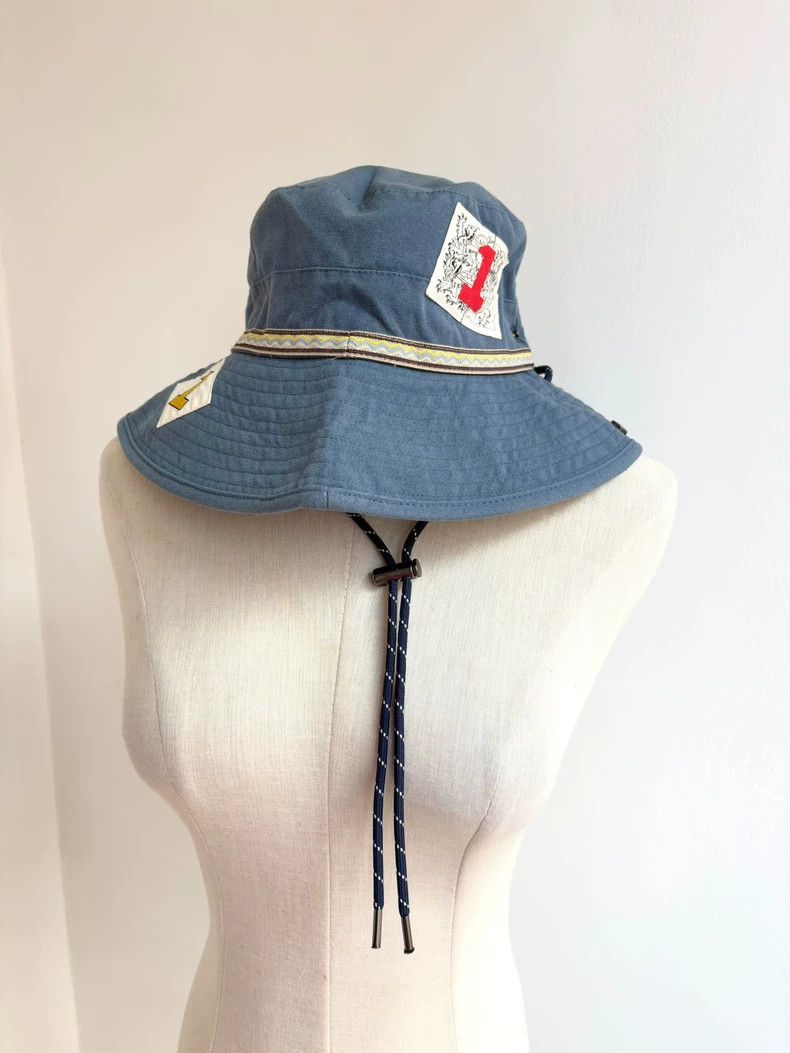 Vivienne Westwood Vivienne Westwood Mid-19th century blue Saturn fisherman's Size ONE SIZE - 1 Thumbnail
