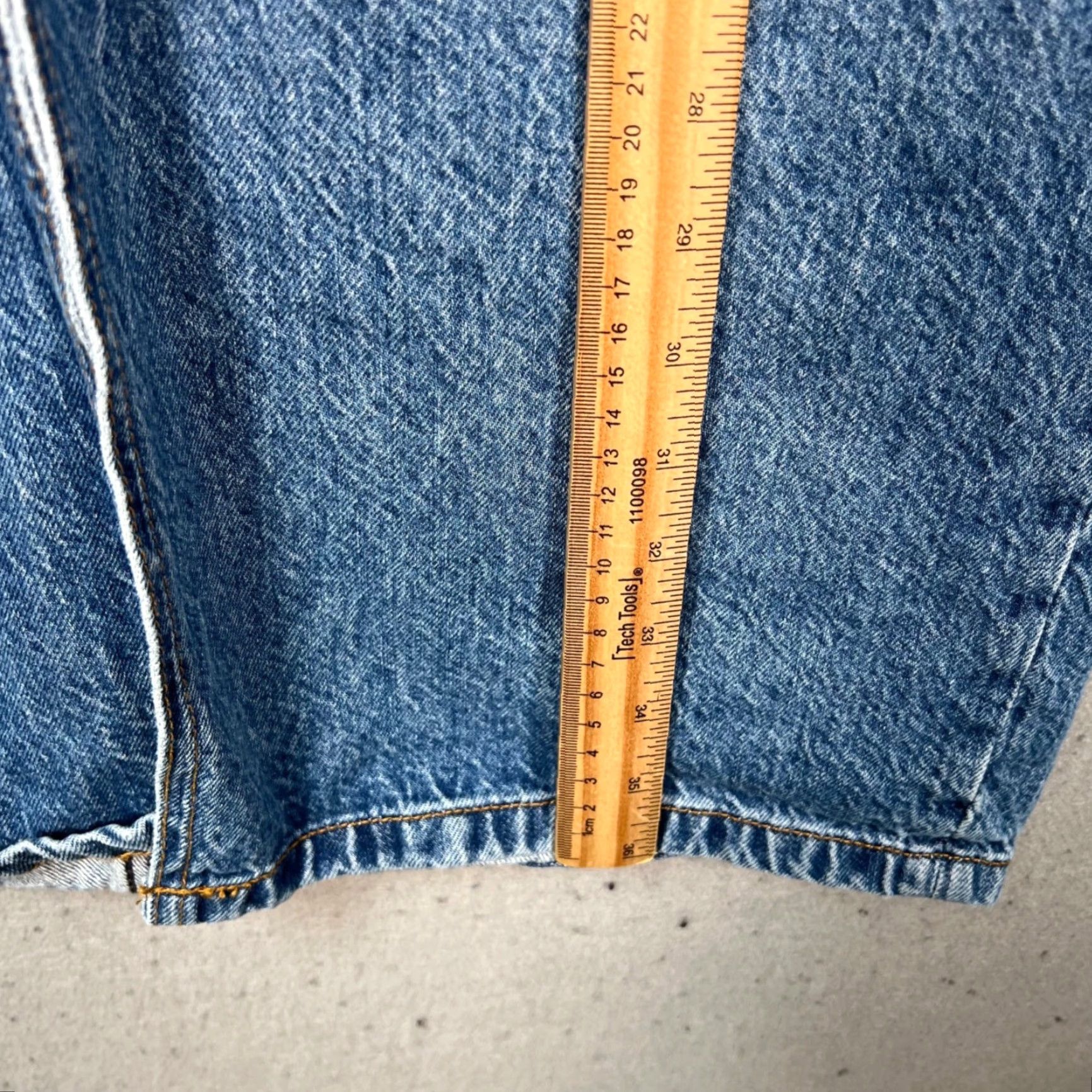 Abercrombie & Fitch Abercrombie & Fitch Womens Size 34 / 18 High Rise Denim Midi Skirt Blue Shirt? Size 40" / US 18 - 6 Thumbnail