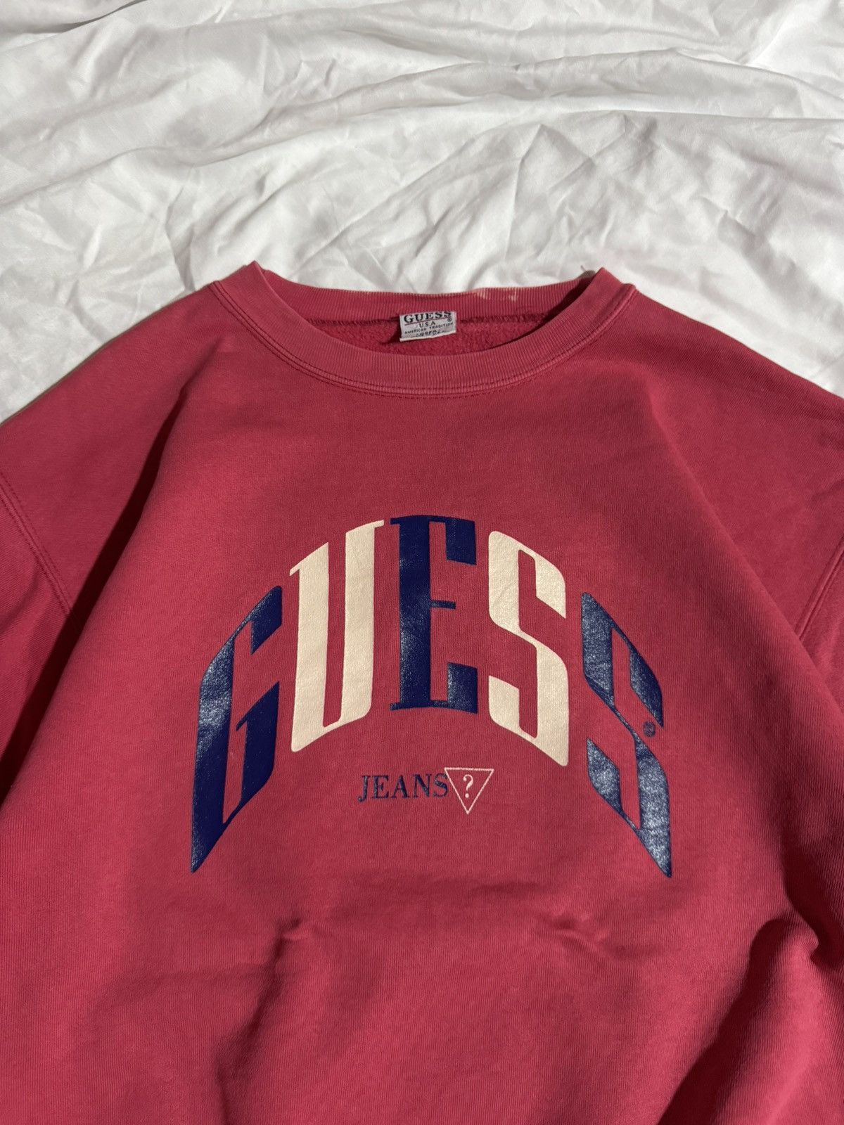 Faded Red Vintage GUESS JEANS Sweatshirt Big Logo