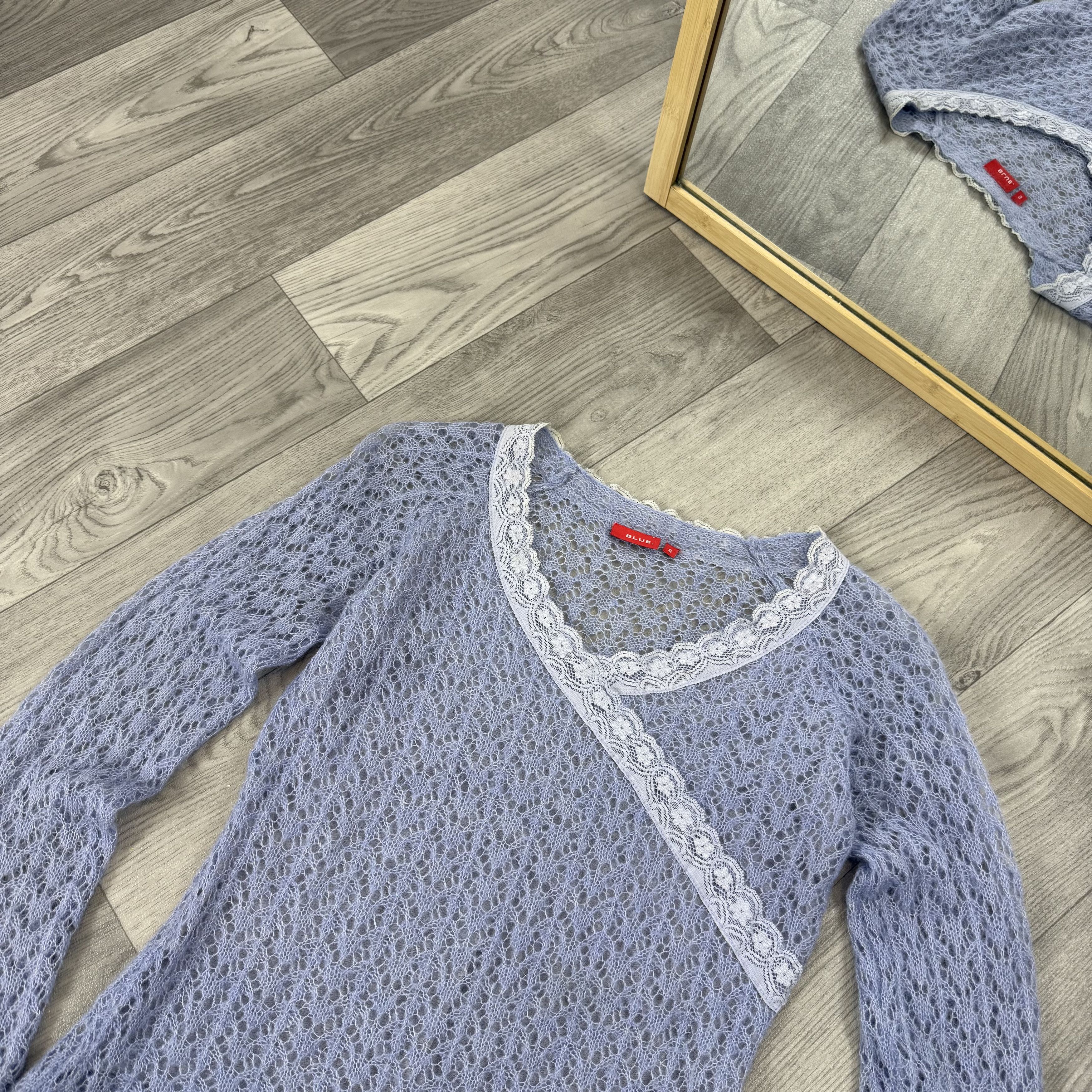 Vintage Vintage Mesh Net Lacework Blue Knit Blouse V-Neck Sweater Size S / US 4 / IT 40 - 4 Thumbnail