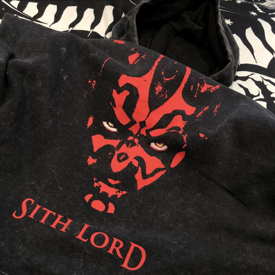 Star Wars Brand new Star Wars Sith Lord Graphic Hoodie Size US L / EU 52-54 / 3 - 4 Thumbnail