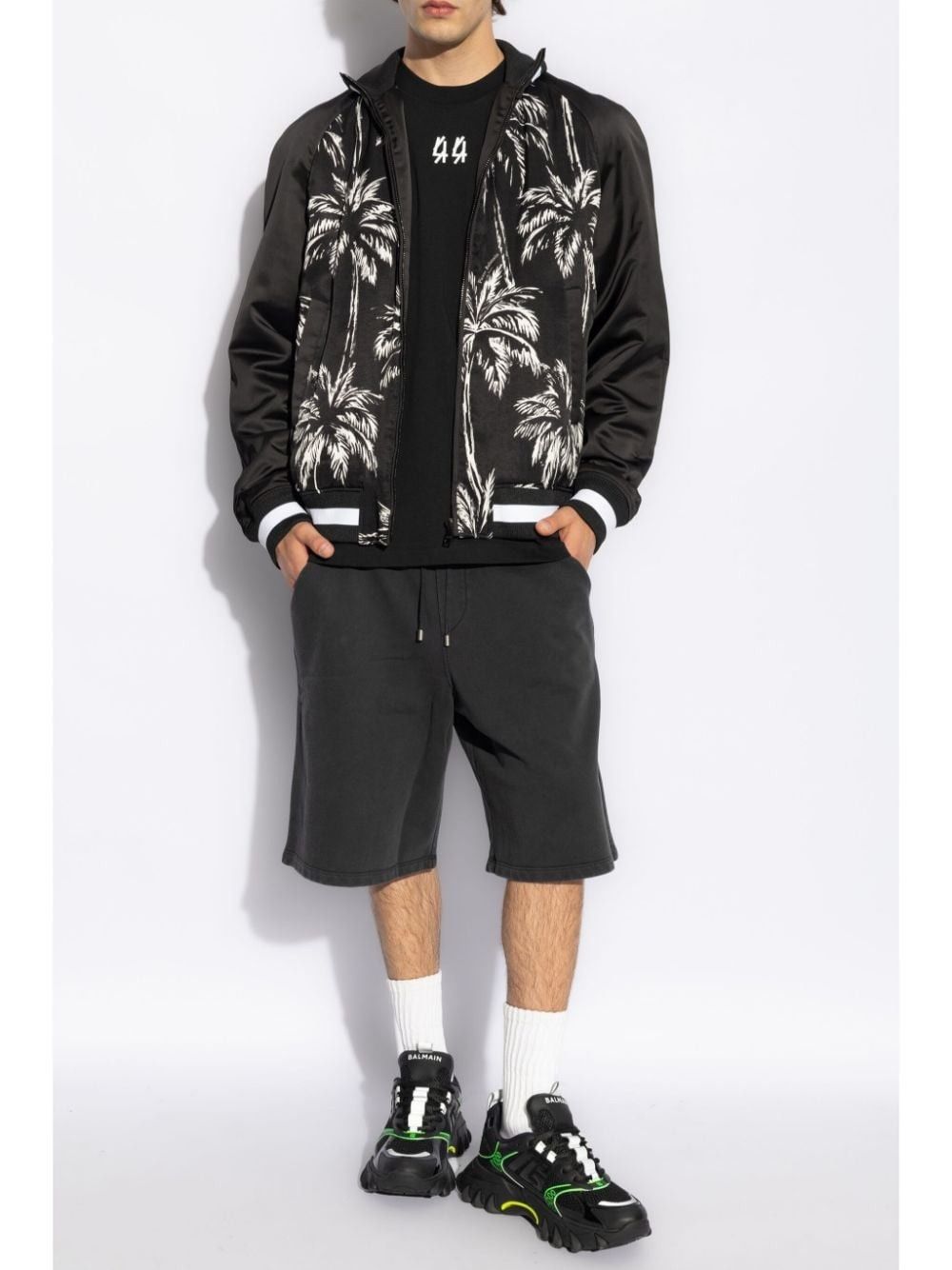 Balmain o1s1wg111025 Logo Embroidered Track Shorts in Navy Blue Size US 30 / EU 46 - 3 Thumbnail