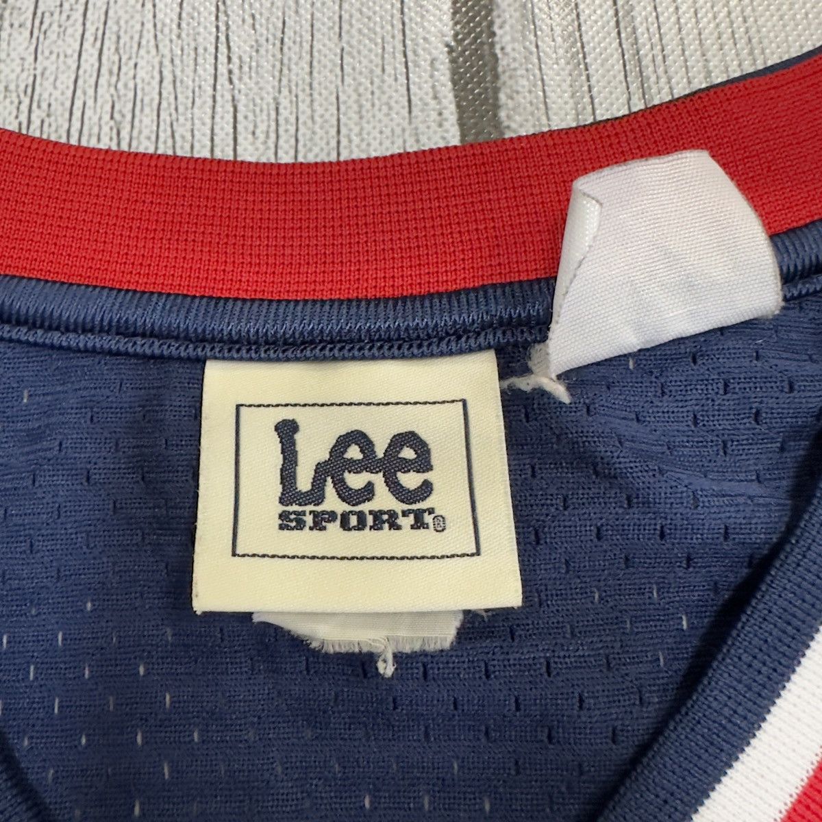 Lee × MLB × Vintage Vintage Texas Rangers basketball jersey Size US XL / EU 56 / 4 - 4 Thumbnail