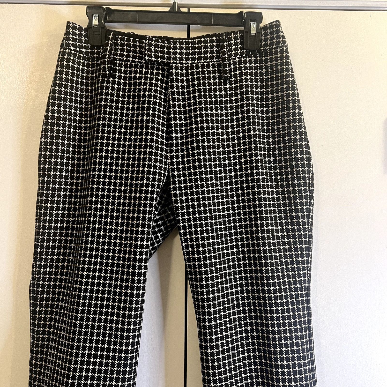 SMYTHE Smythe White Black Grid Plaid Bootcut Pants Size 6 Wool Size 28" / US 6 / IT 42 - 3 Thumbnail