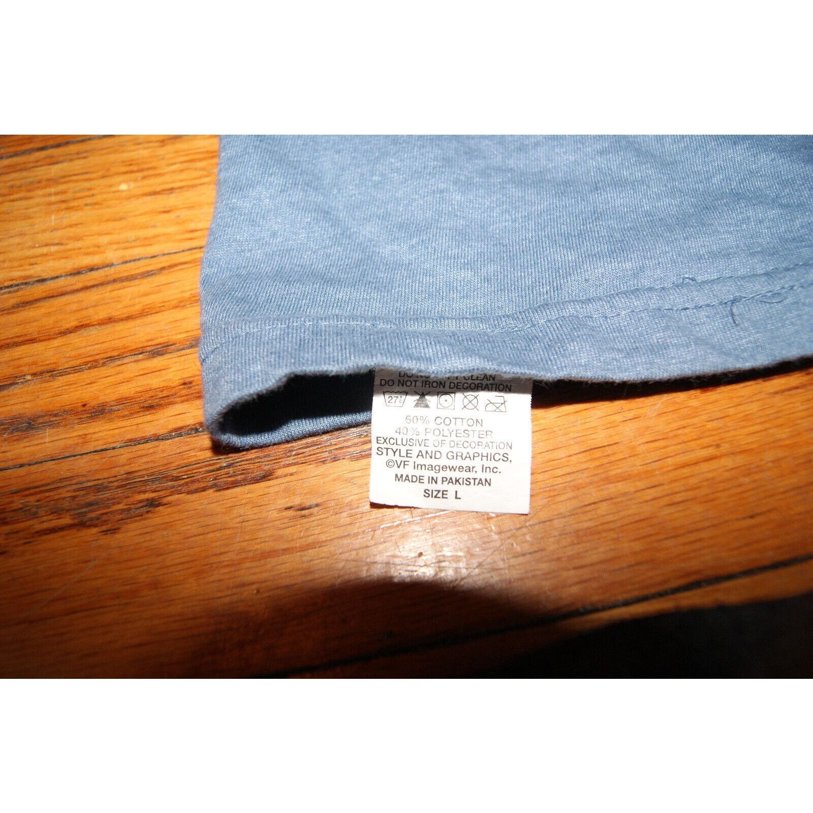 Other 2010 Chicago Cubs Mens Large TShirt VF Imagewear Spell Out Size US L / EU 52-54 / 3 - 5 Thumbnail