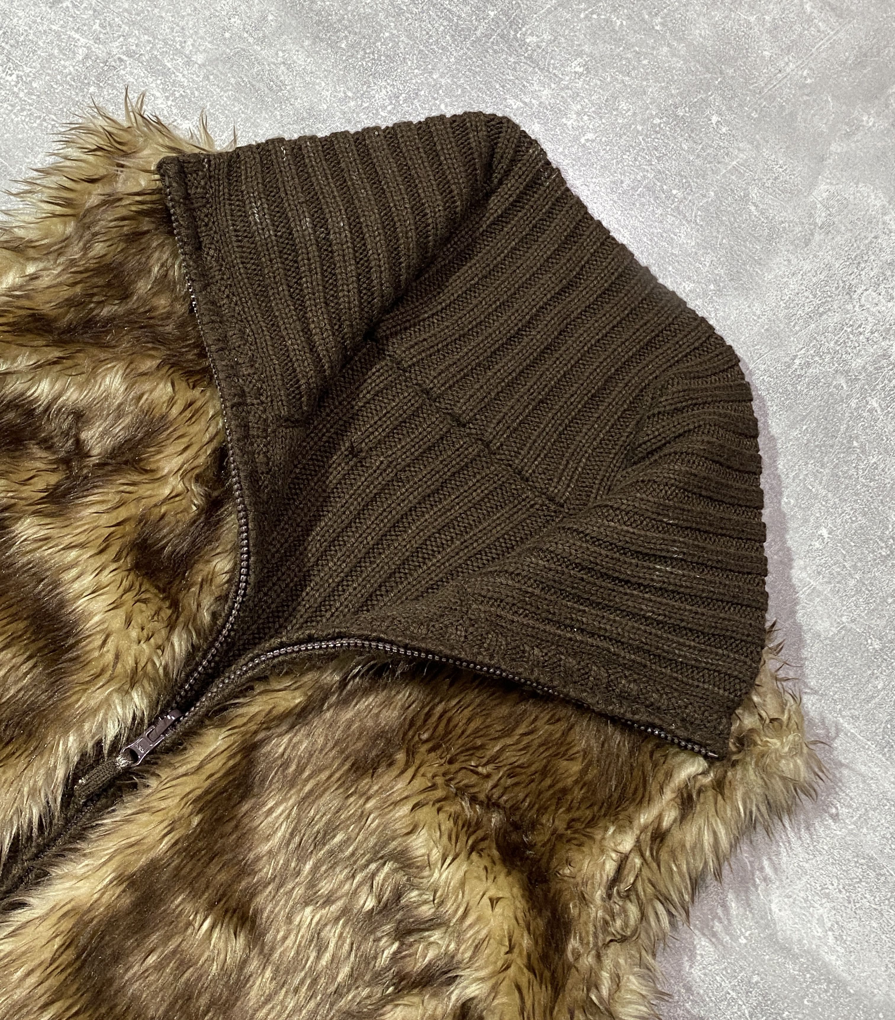 If Six Was Nine CRAZY Y2K FLUFFY VAMP BROWN ISWN LGB TYPE FAUX FUR VEST Size US M / EU 48-50 / 2 - 3 Thumbnail