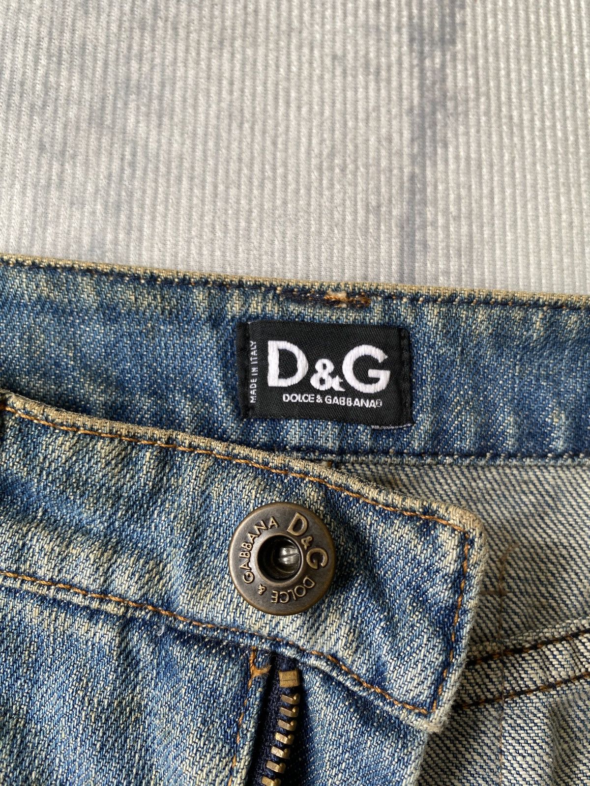 Dolce & Gabbana Vintage 90’s Dolce & Gabbana Distressed Midi Skirt Size 25" / US 0 / IT 36 - 19 Thumbnail