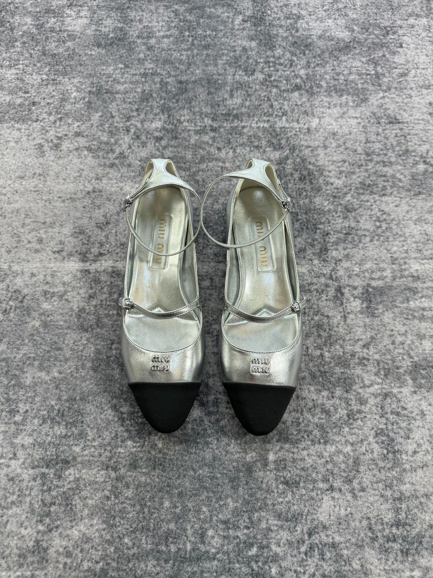Miu Miu Miu Miu Silver Kitten Heels Size US 7 / IT 37 - 1 Thumbnail