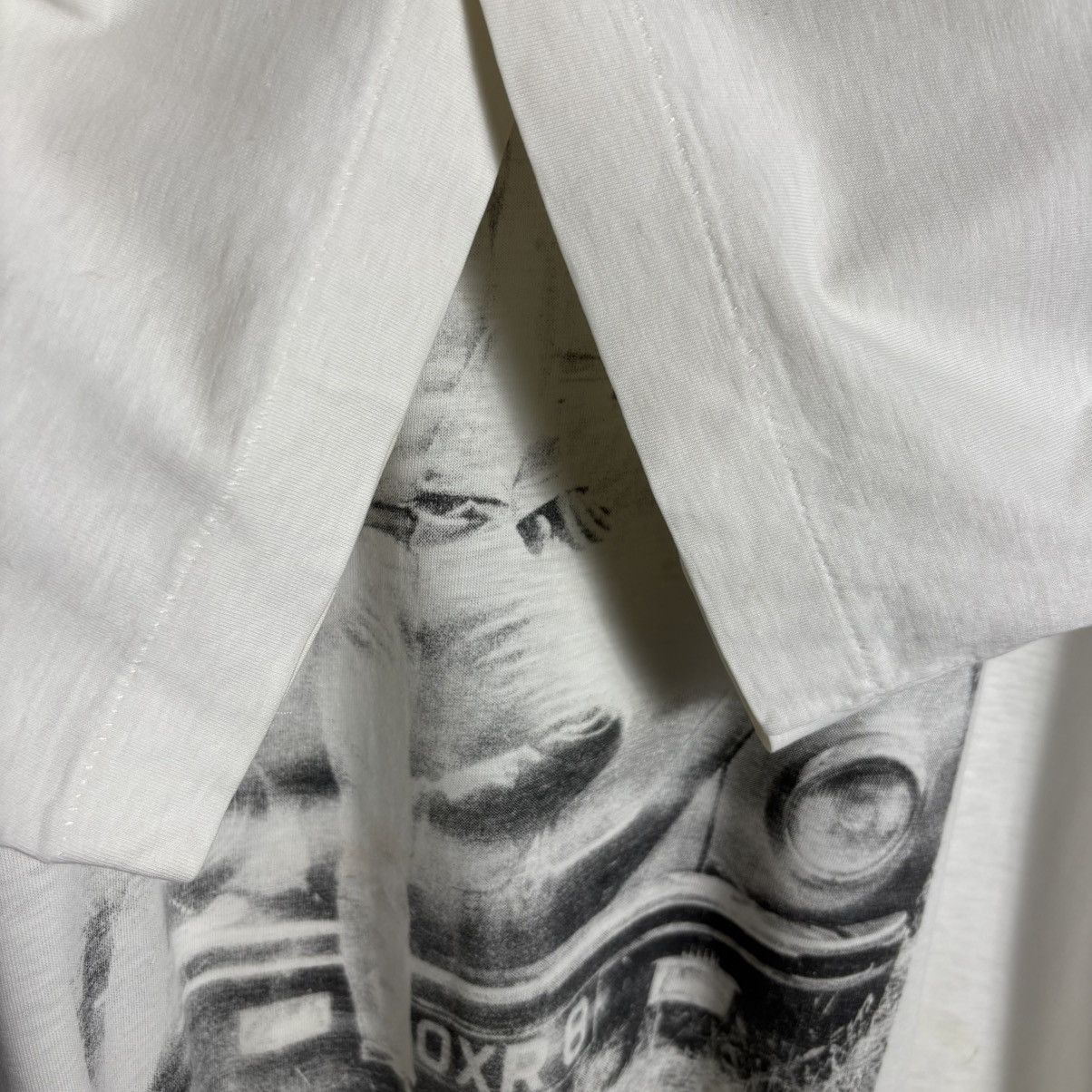Vintage Vintage 80s Bruce Weber Armani Photo Graphic T-Shirt Size US XL / EU 56 / 4 - 3 Thumbnail