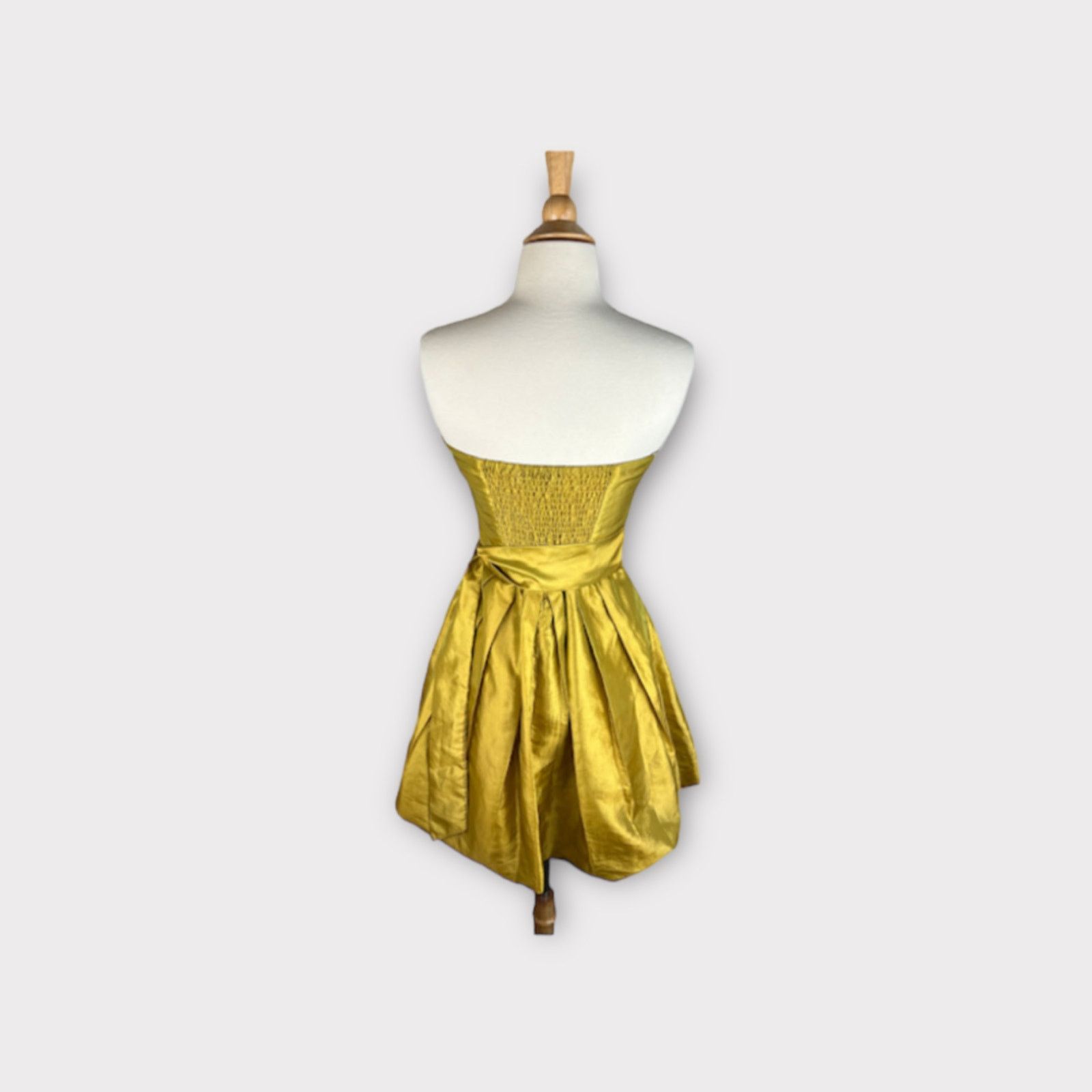 Forever 21 Forever 21 | Strapless Bubble Mini Dress | Iridescent Gold Size S / US 4 / IT 40 - 4 Thumbnail