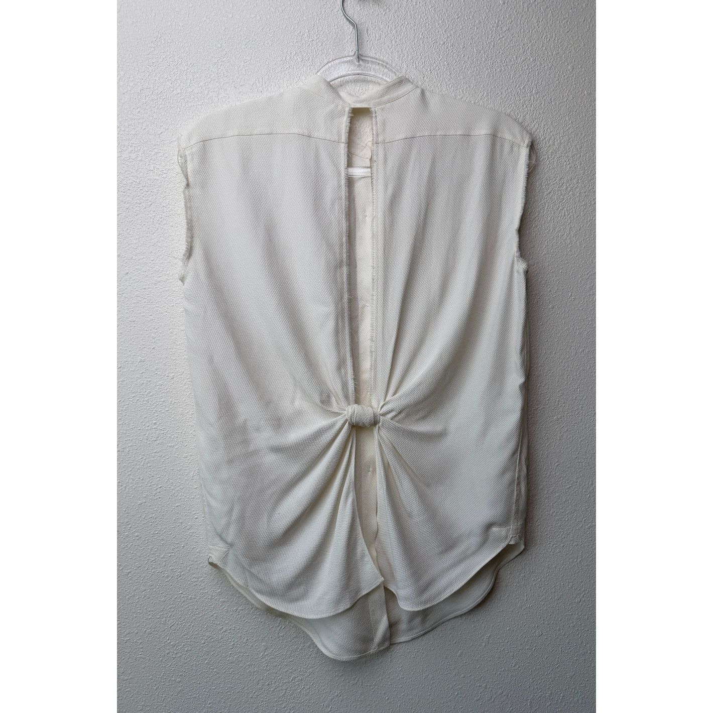 Helmut Lang Helmut Lang Ivory Tie Back Sleeveless Blouse US S Size S / US 4 / IT 40 - 7 Thumbnail
