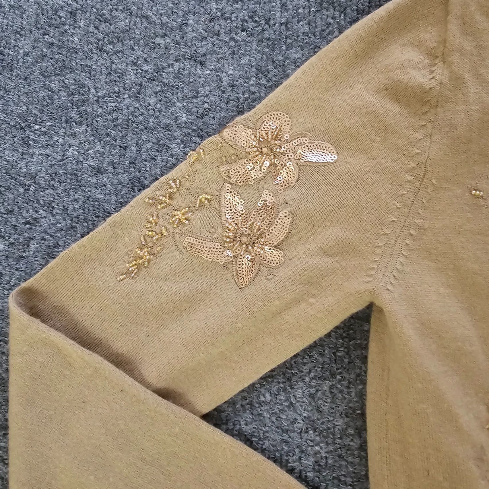 TWINSET TWINSET Cardigan Women Small Beige Wool Beaded Sequins Italy Size S / US 4 / IT 40 - 5 Thumbnail