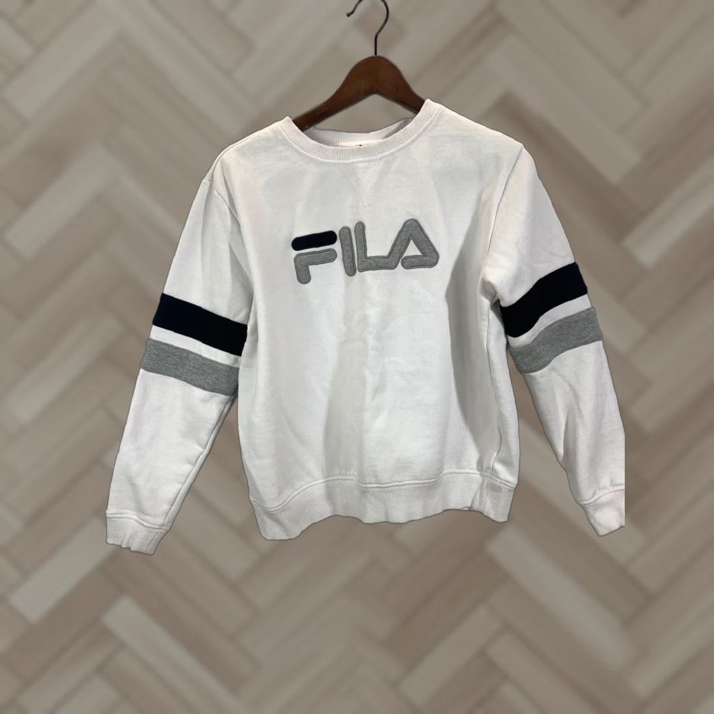 Fila VINTAGE FILA Sweatshirt Embroidered Spellout Crew Neck White M Mens Unisex Adult Regular Pullover Logo Size US M / EU 48-50 / 2 - 1 Thumbnail