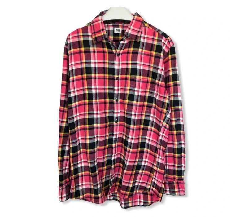 image of Uniqlo Plaid Tartan Flannel Shirt, Men's (Size Medium)