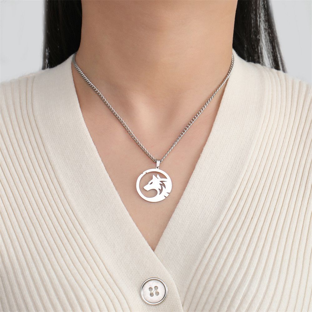 Japanese Brand Wolf Pendant Necklace Size ONE SIZE - 3 Thumbnail