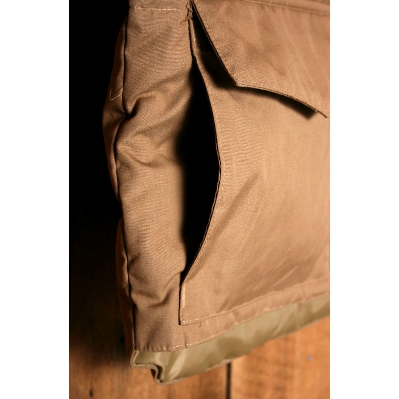 Vintage VINTAGE CABELA'S Tan Down Insulated Puffer Ski Vest Men's XL Tan Down Insulated Puffer Ski Vest Cabela's Men Vest Winter Skiing Size US XL / EU 56 / 4 - 4 Thumbnail