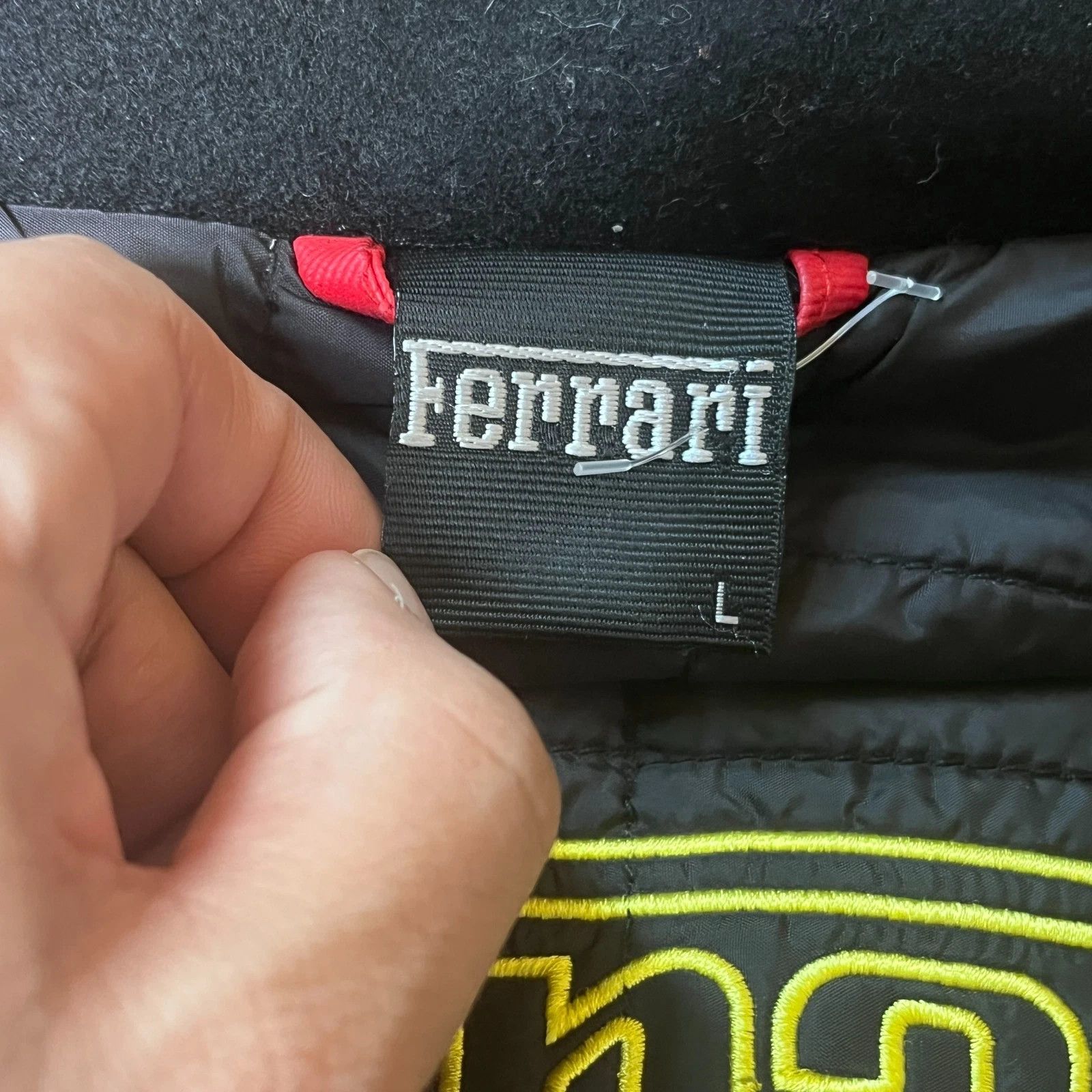 Ferrari Ferrari Scuderia Padded Bomber Jacket 90s L Size US L / EU 52-54 / 3 - 8 Thumbnail