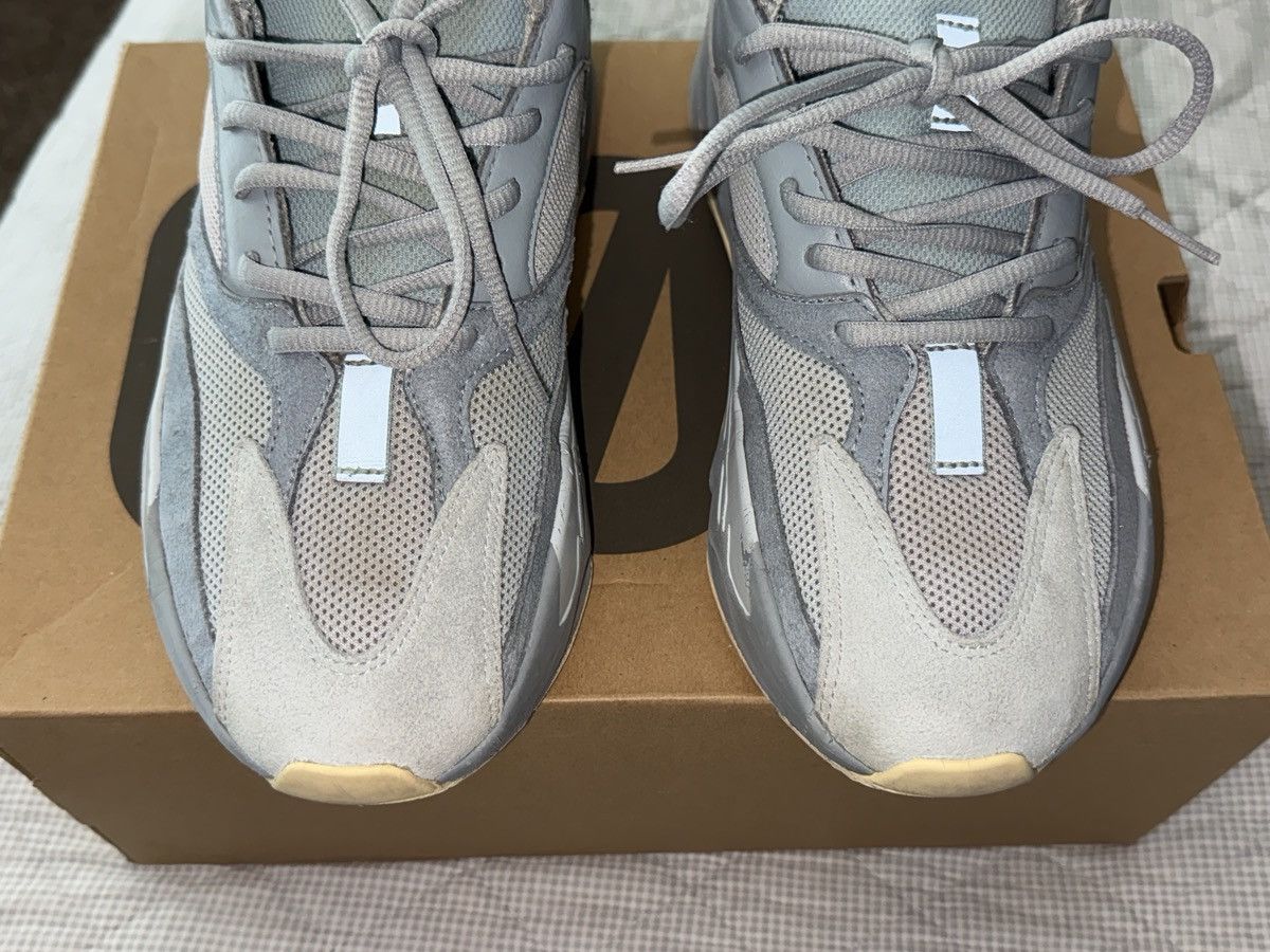 Yeezy Adidas Yeezy Boost 700 ‘ Inertia ‘ Size US 8.5 / EU 41-42 - 4 Thumbnail